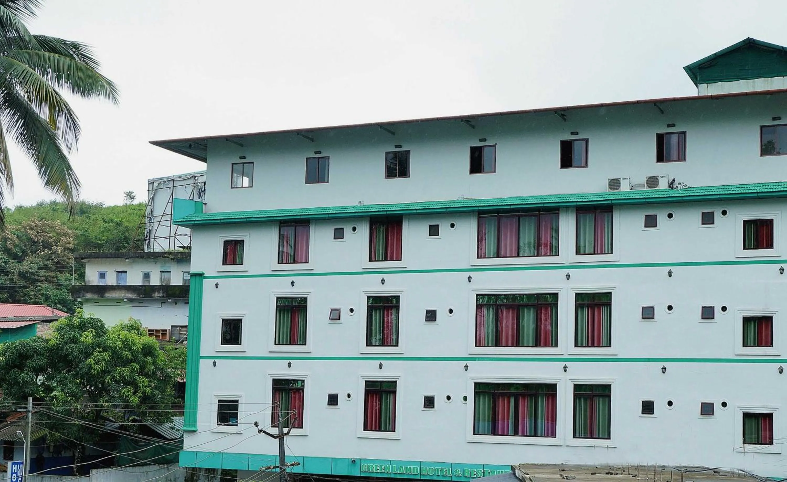 Facade/entrance in Hotel O Greenland