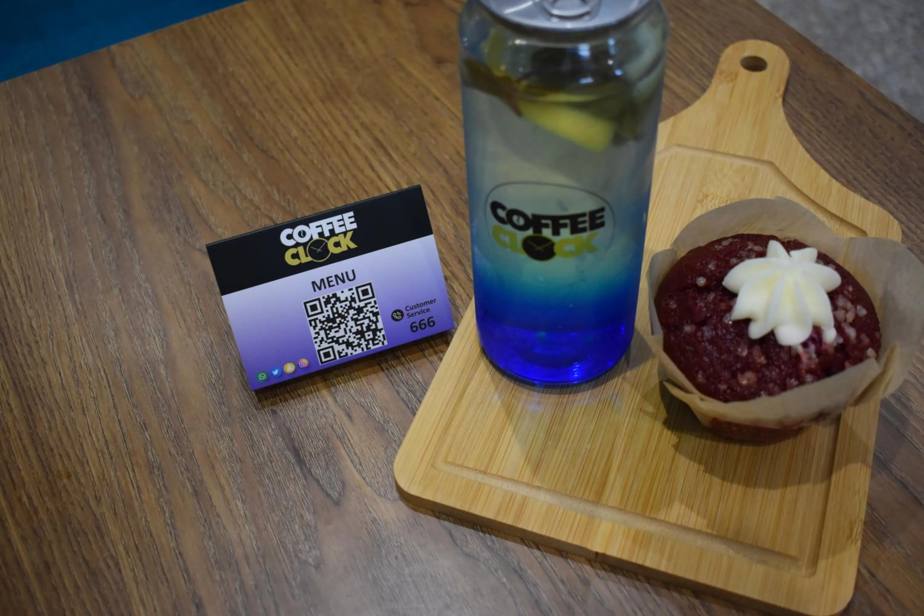 Coffee/tea facilities in One to One