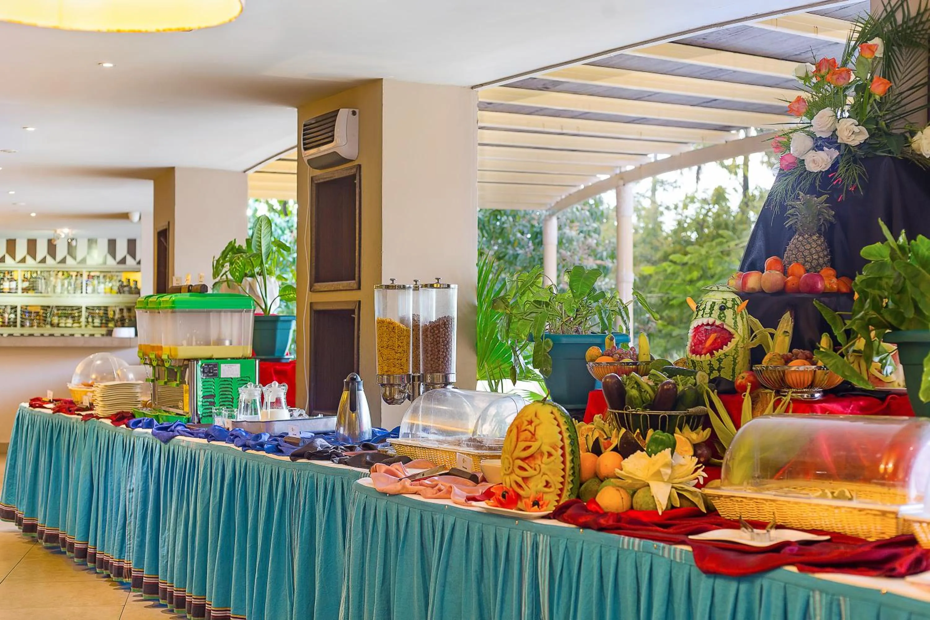 Restaurant/places to eat in Bliss Resort