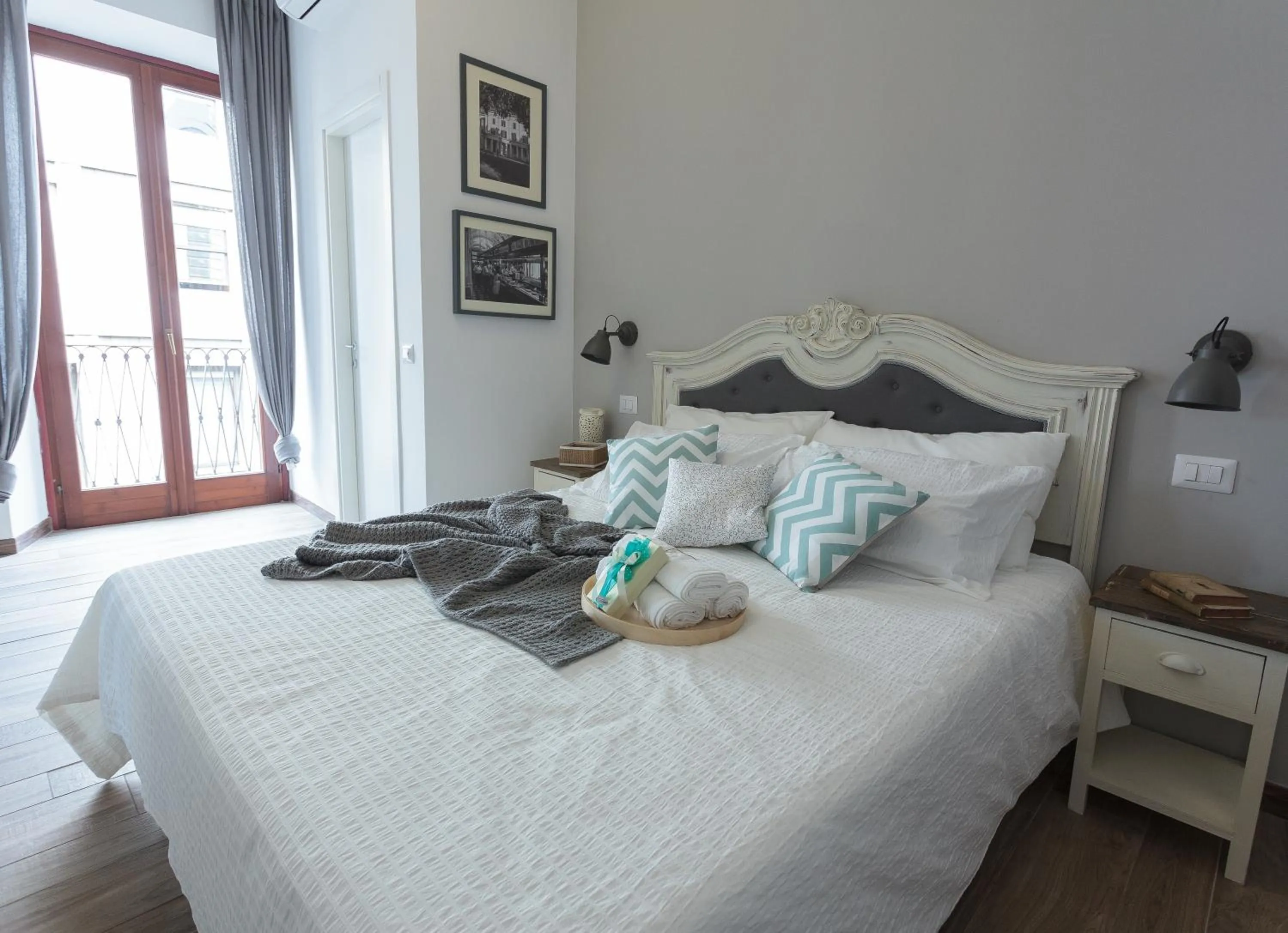 Photo of the whole room, Bed in Maison Coquette