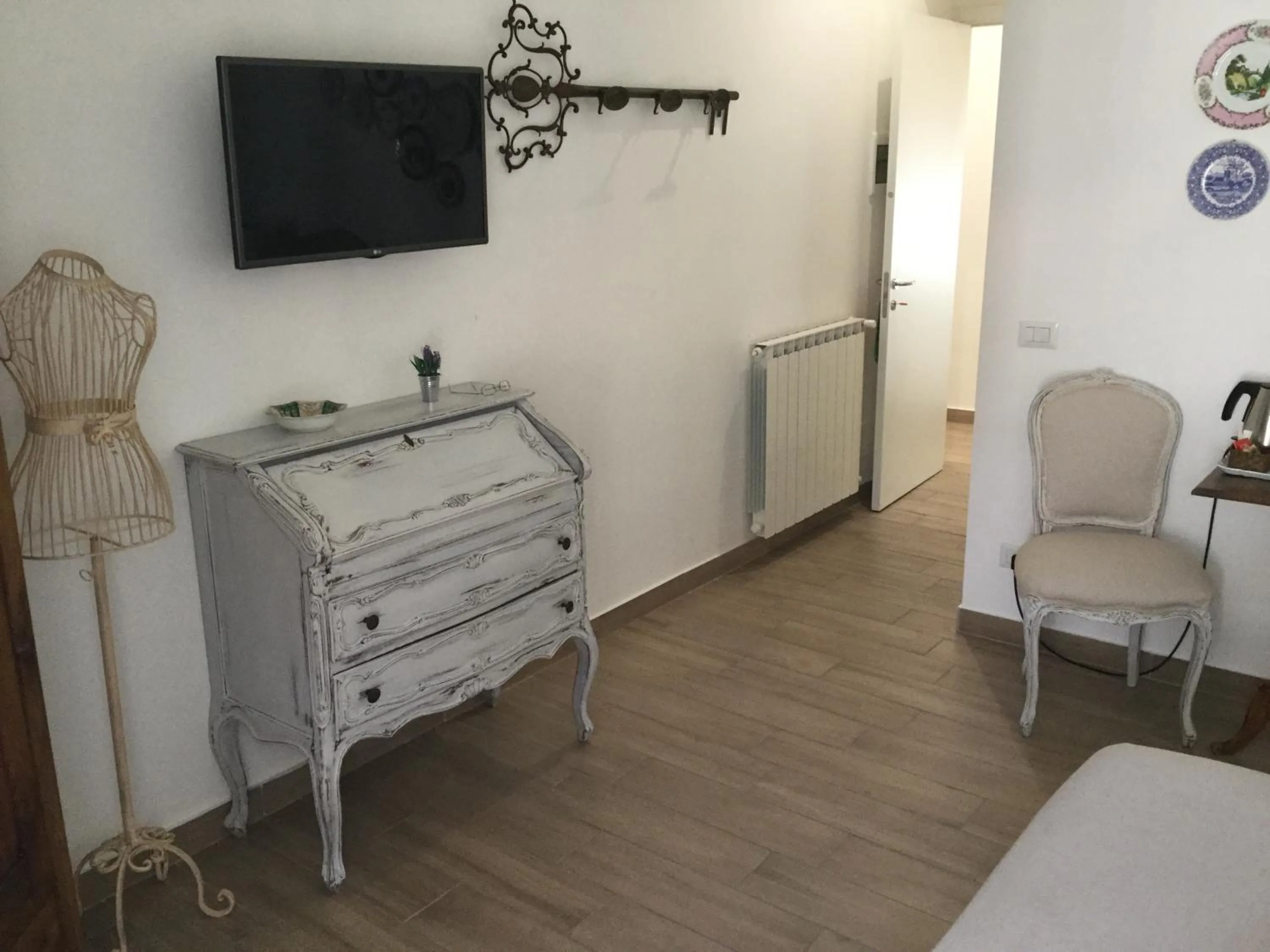 Decorative detail in Maison Coquette