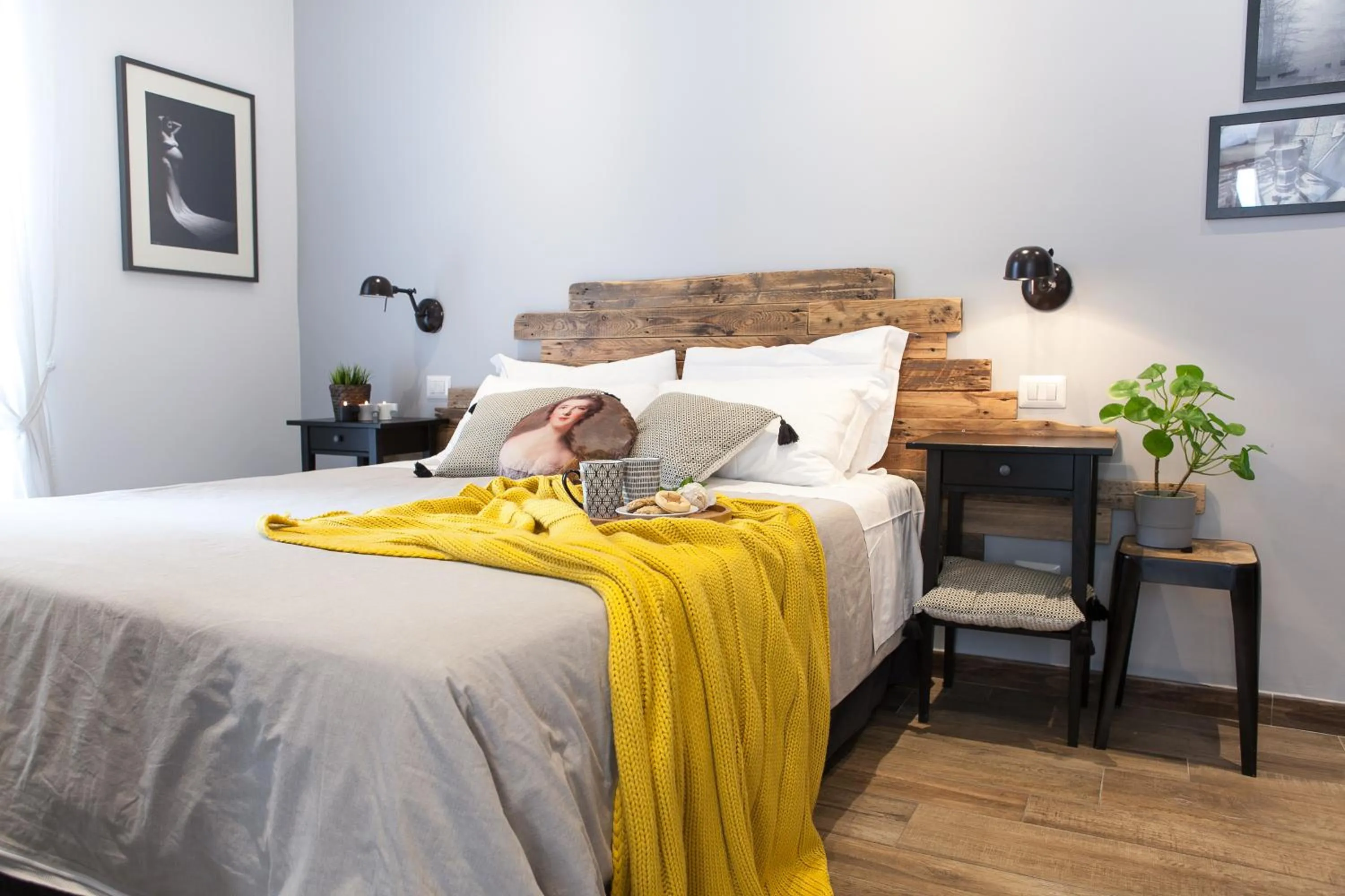 Bedroom, Bed in Maison Coquette