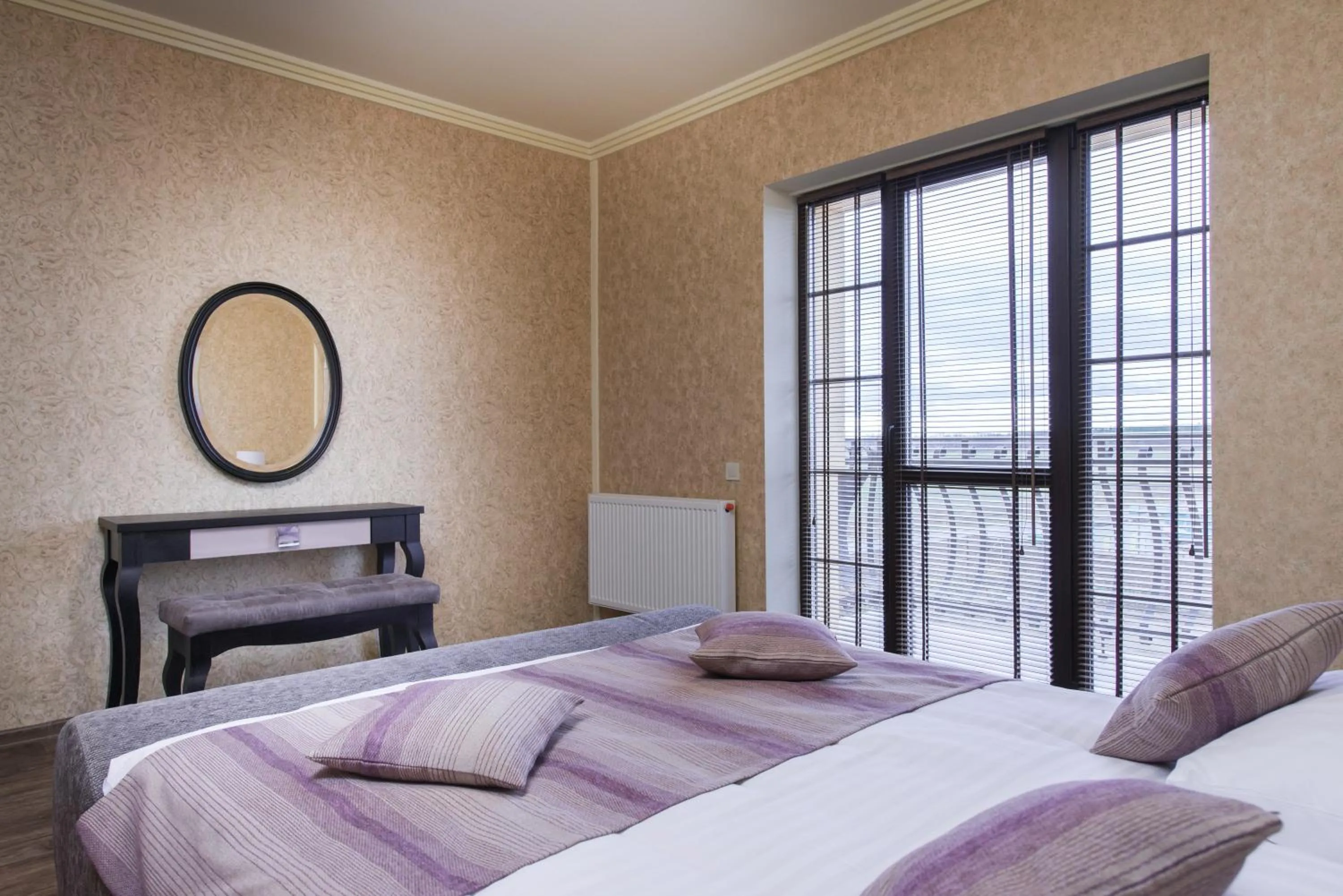 Photo of the whole room, Bed in Green Villa