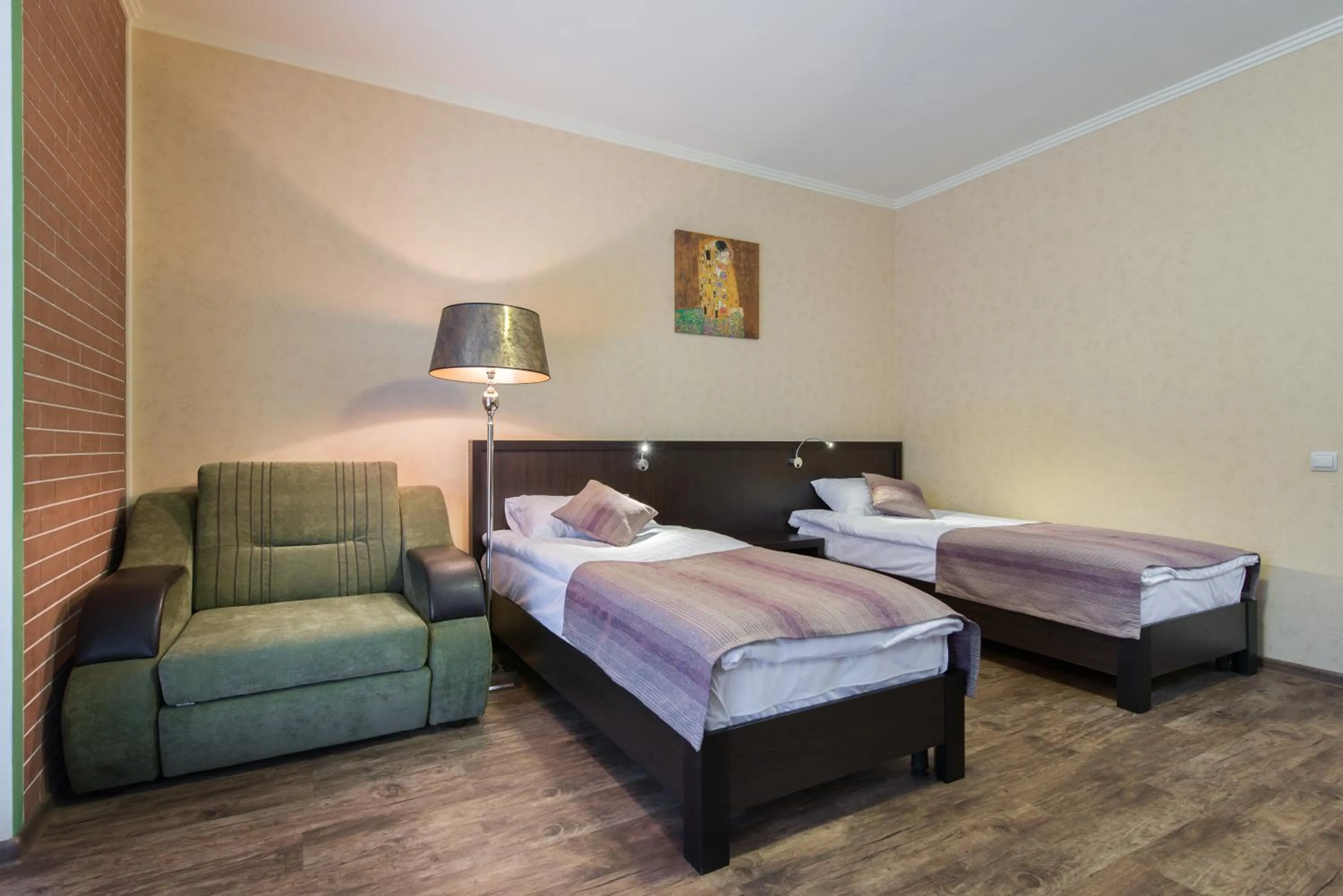 Photo of the whole room, Bed in Green Villa