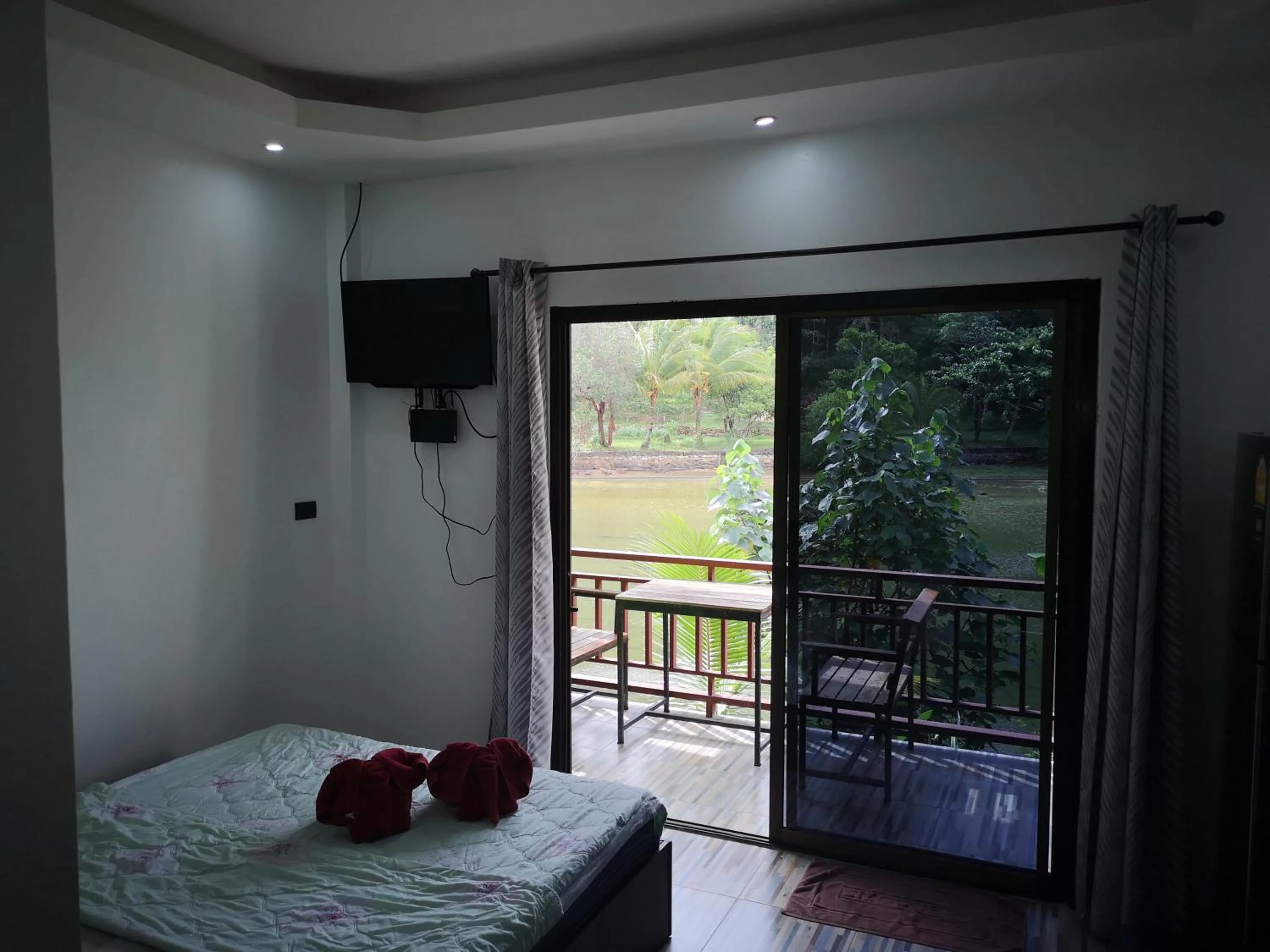 Photo of the whole room, Bed in Yuyu Golden Beach