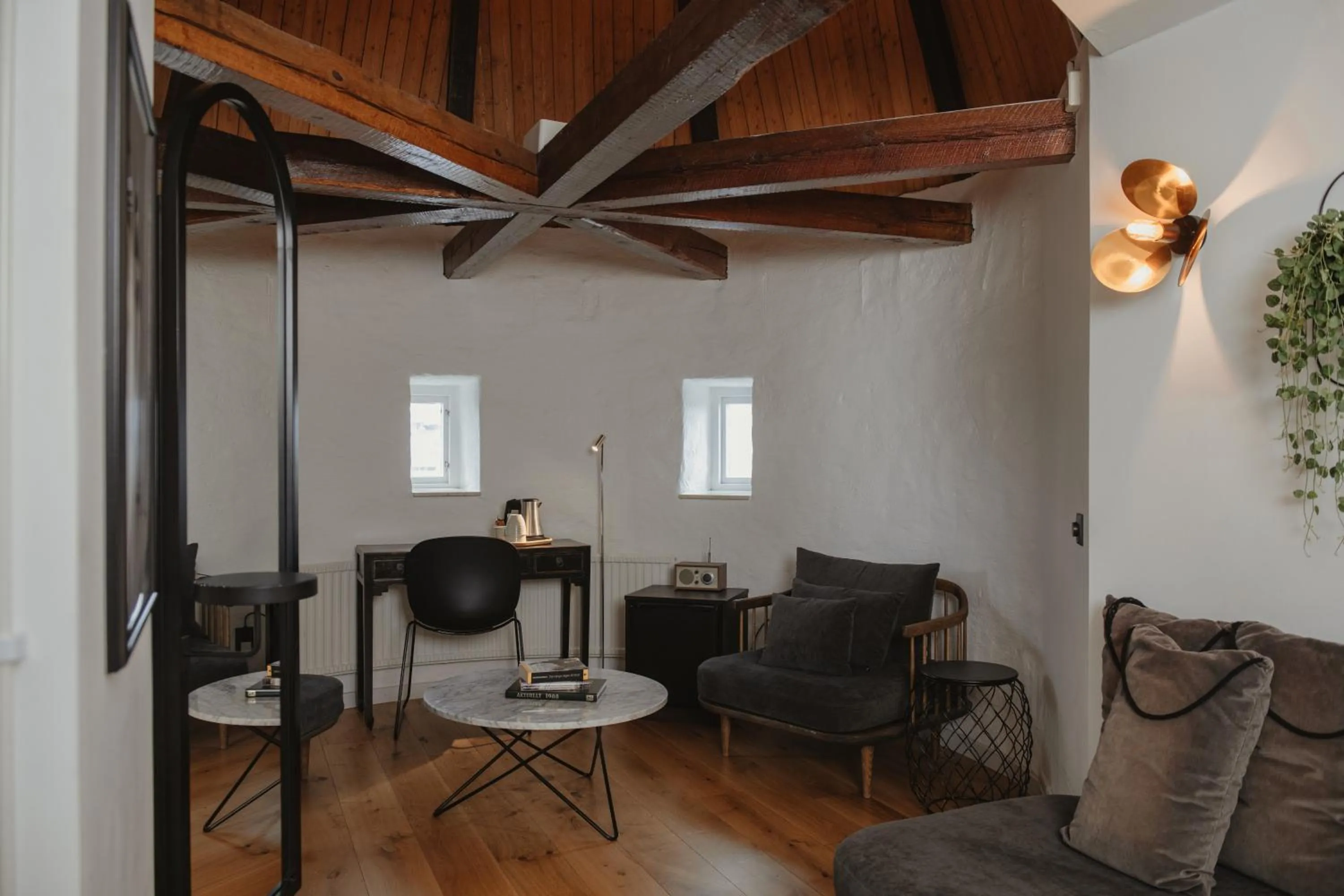 Property building in Home Hotel Borgen