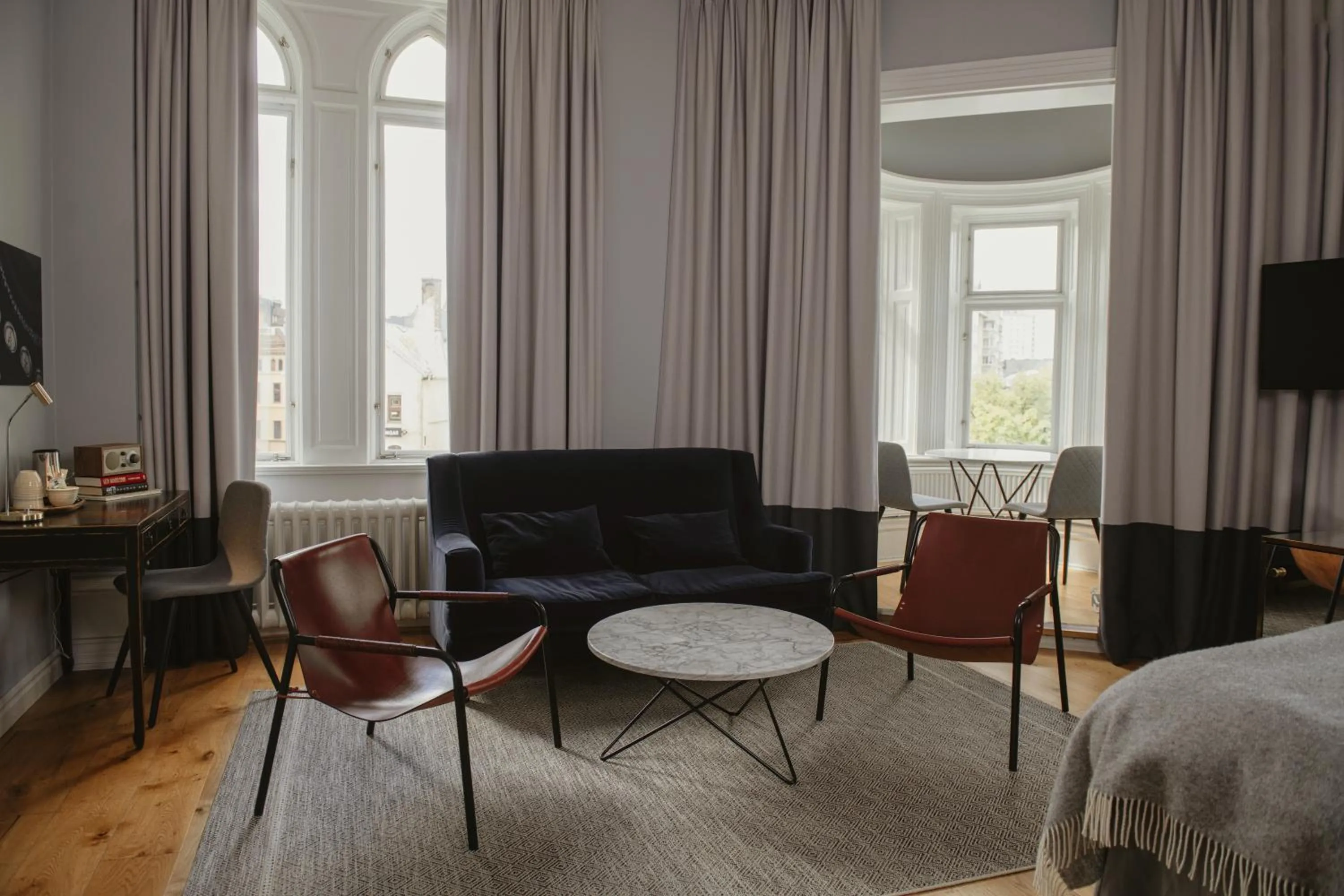 Property building, Bed in Home Hotel Borgen