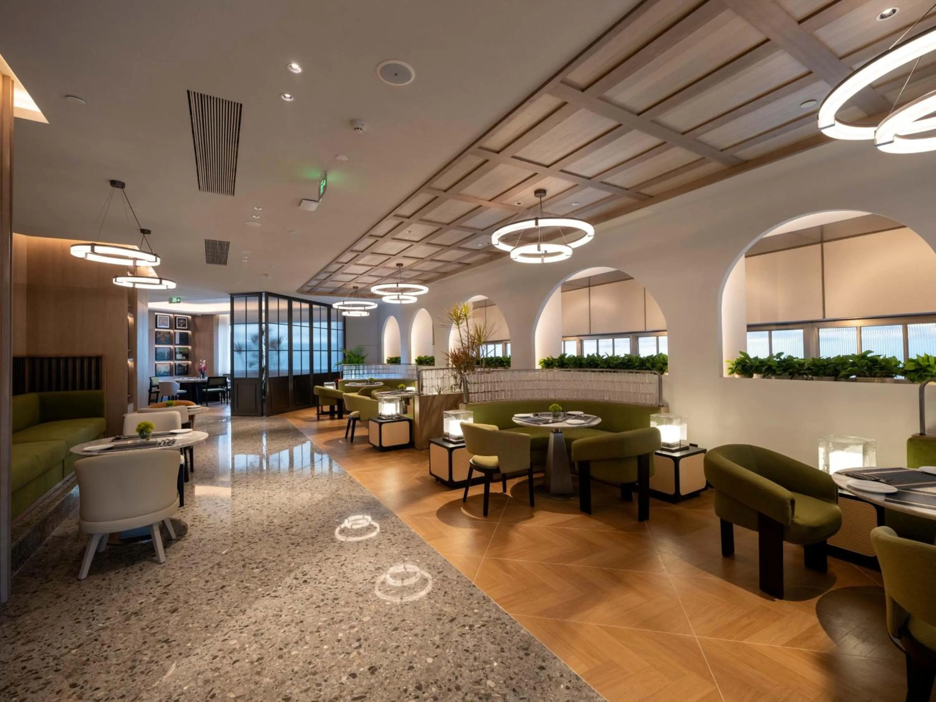 Restaurant/places to eat in Holiday Inn Guilin Qixing by IHG