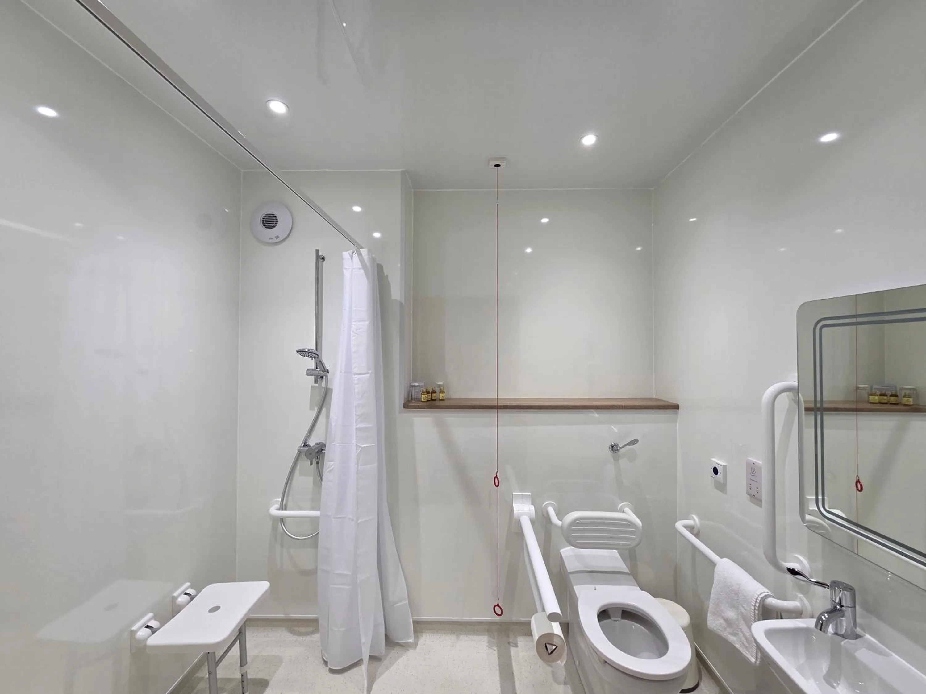 Bathroom in The Little Haven Hotel On The Beach