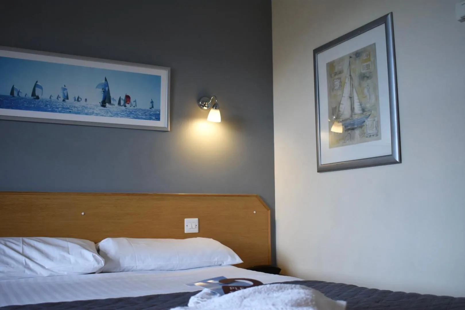 Bed in The Little Haven Hotel On The Beach