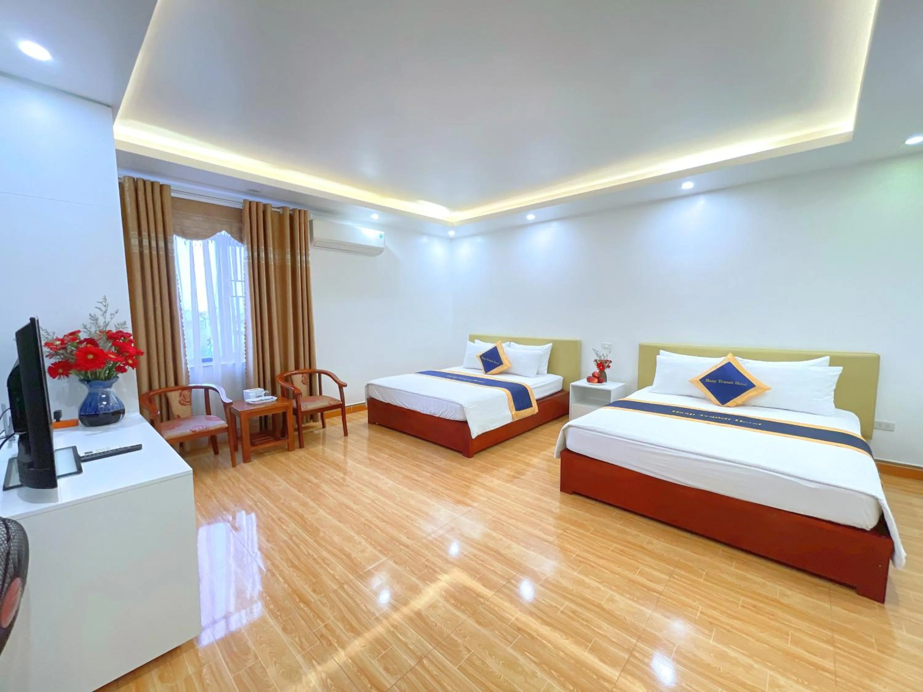 Living room, Bed in HAAP Transit Hotel