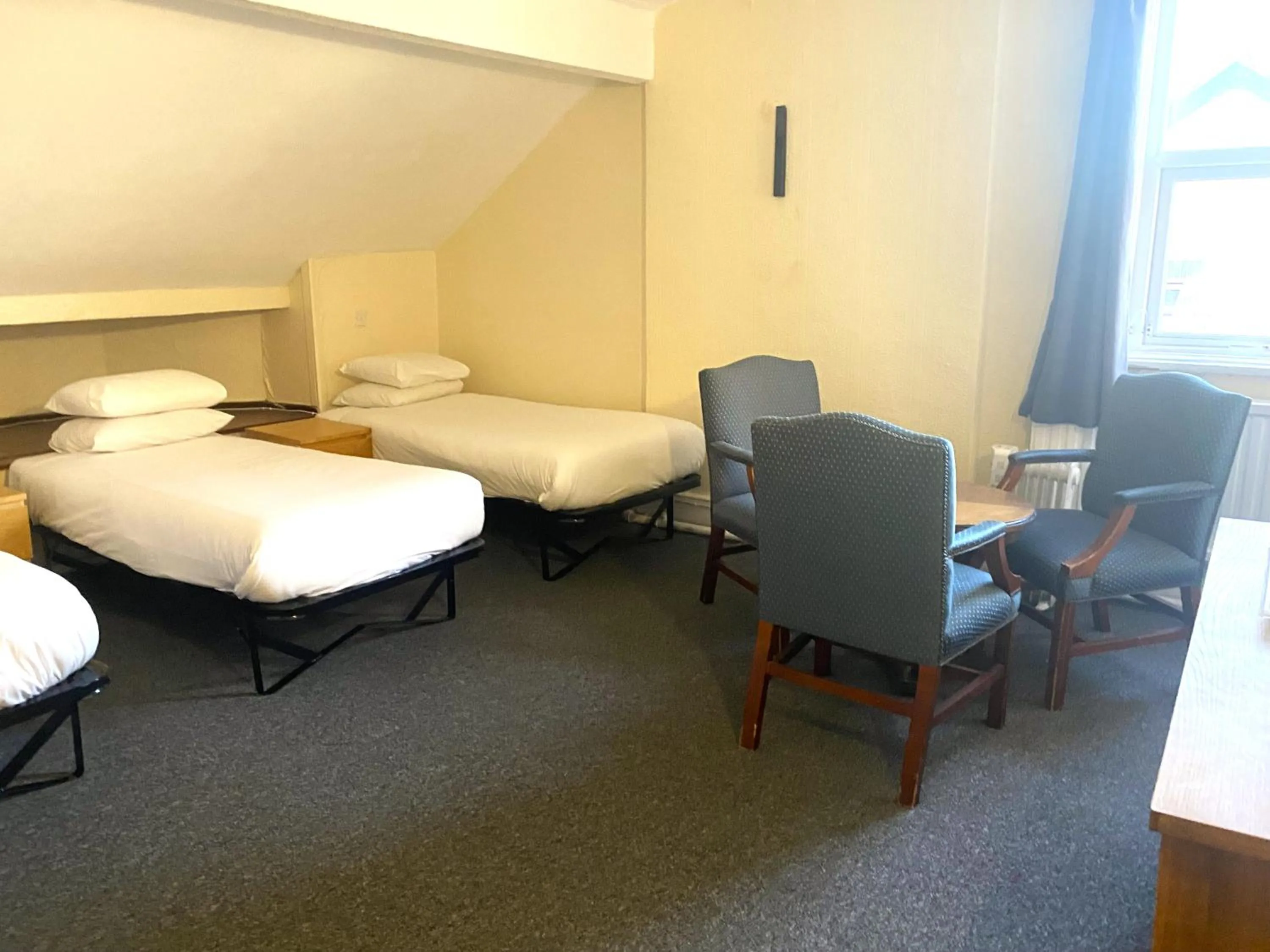 Bedroom in Hotel 346