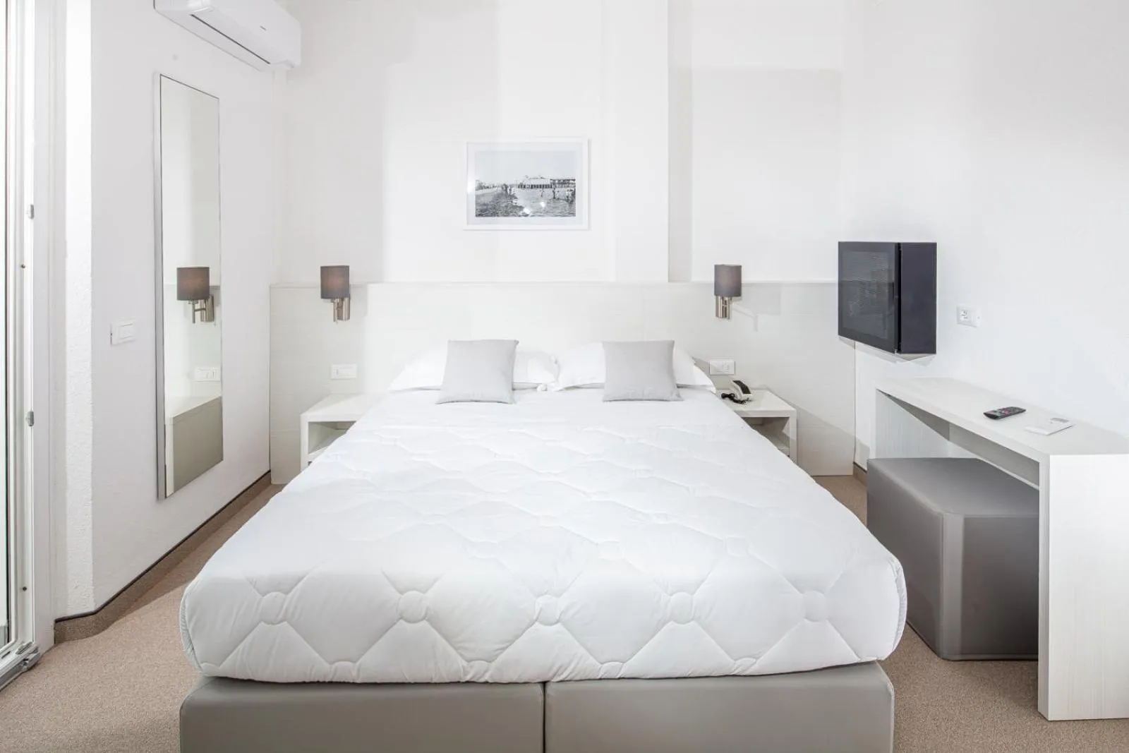 Bed in Hotel Centrale