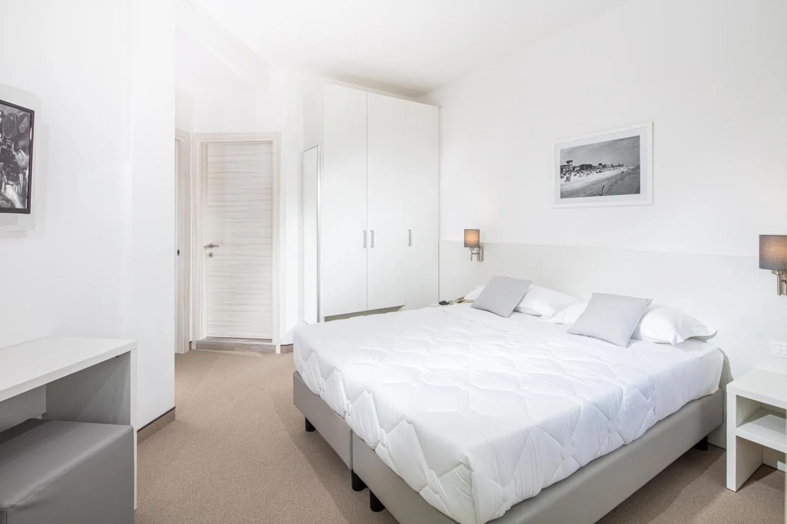 Photo of the whole room, Bed in Hotel Centrale