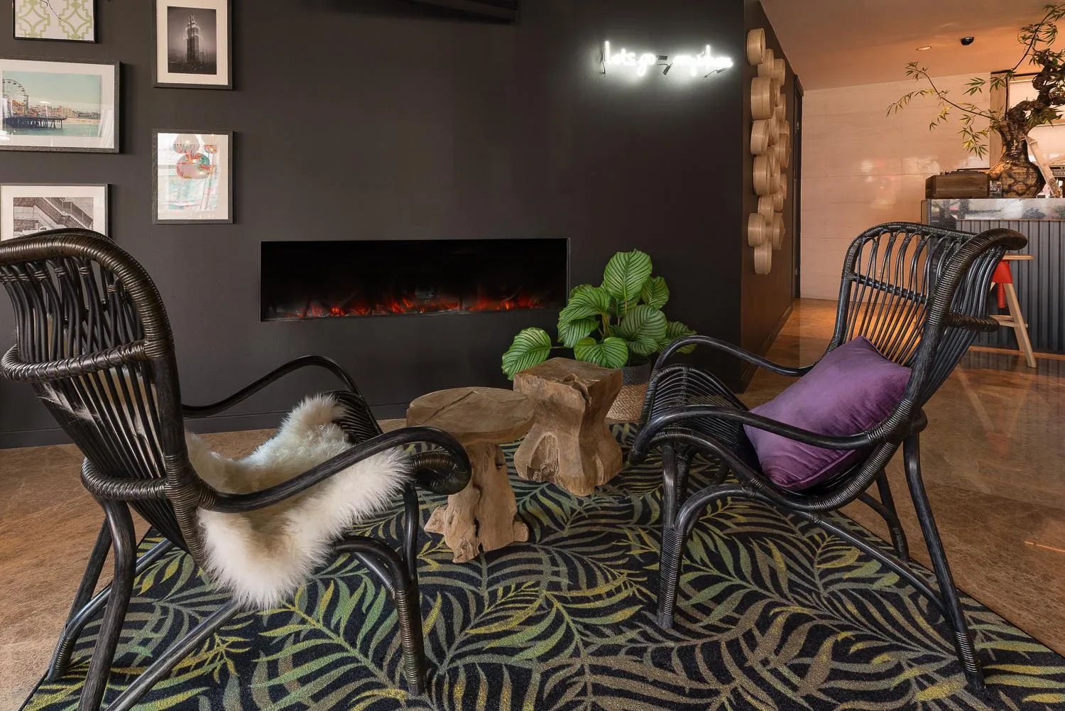 Lounge or bar in Shanghai Hotel Holland