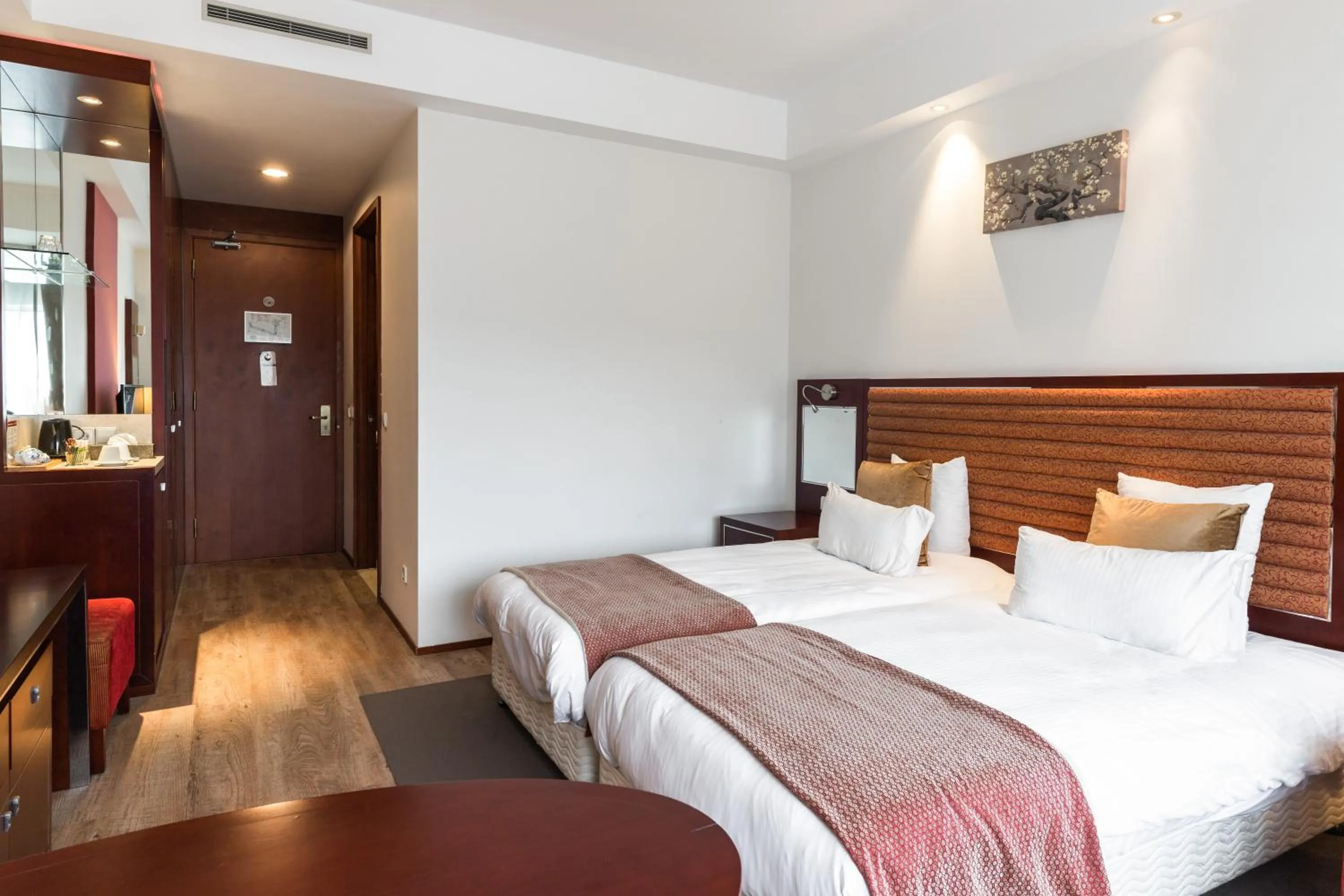 Twin Room in Shanghai Hotel Holland