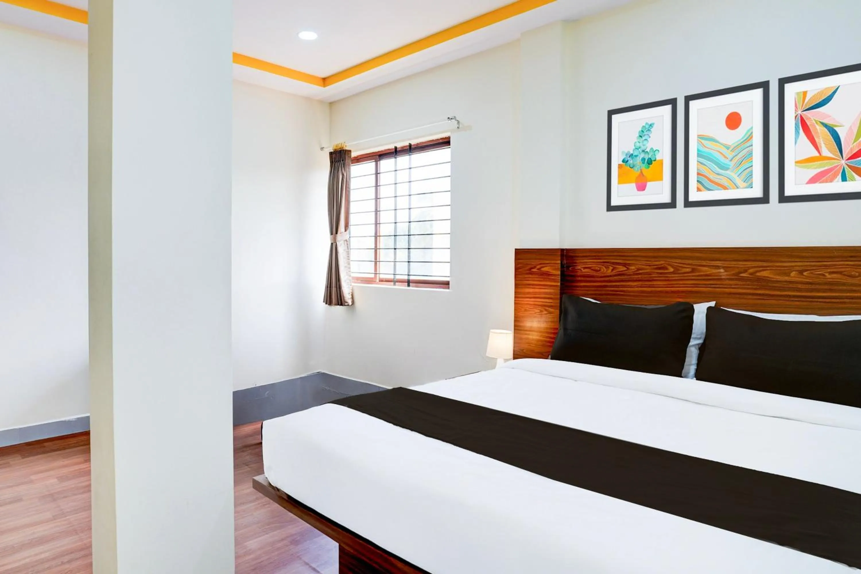 Bedroom in Hotel O By OYO Shiva's Inn