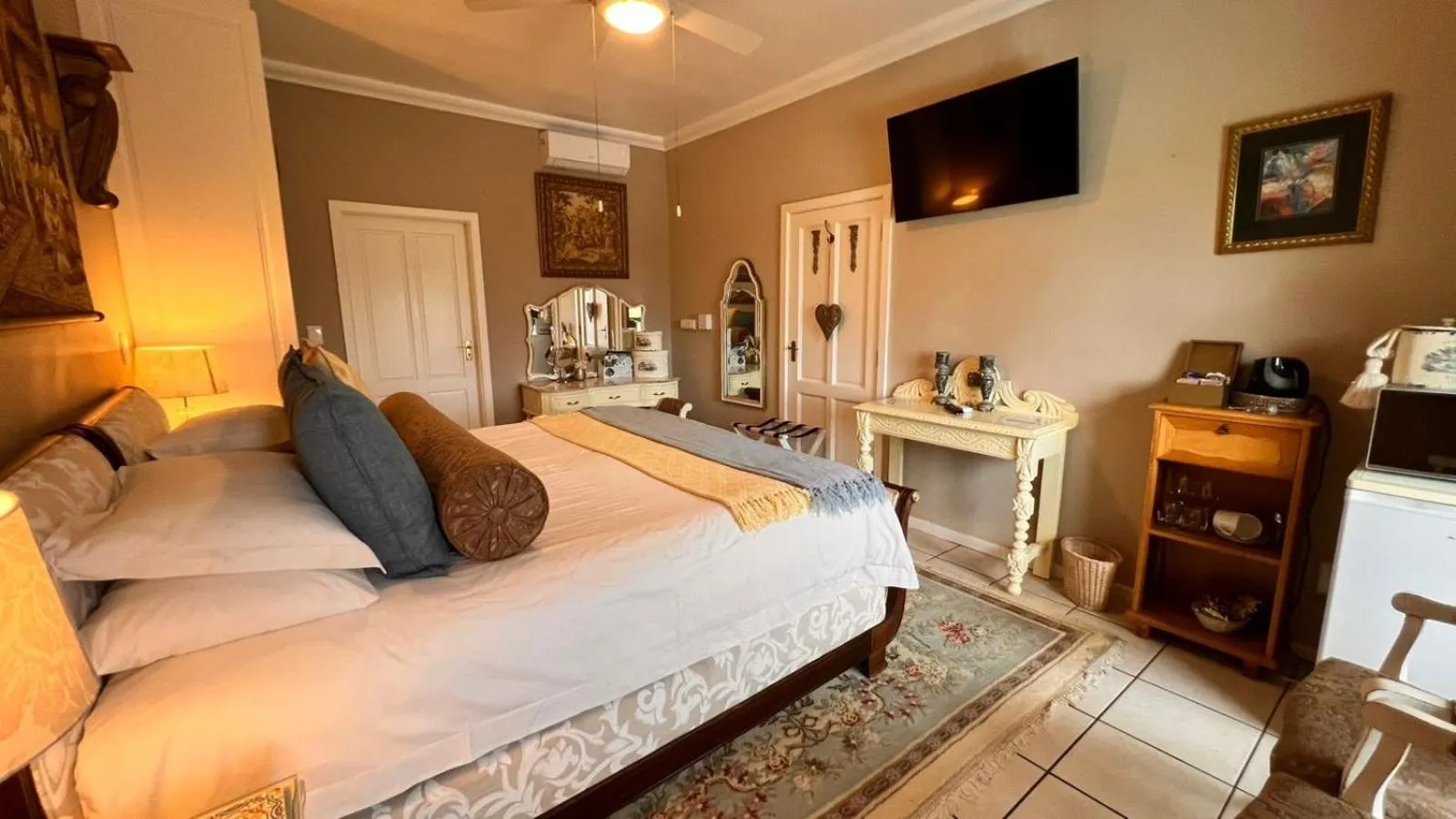 Property building in Amber Guest Lodge