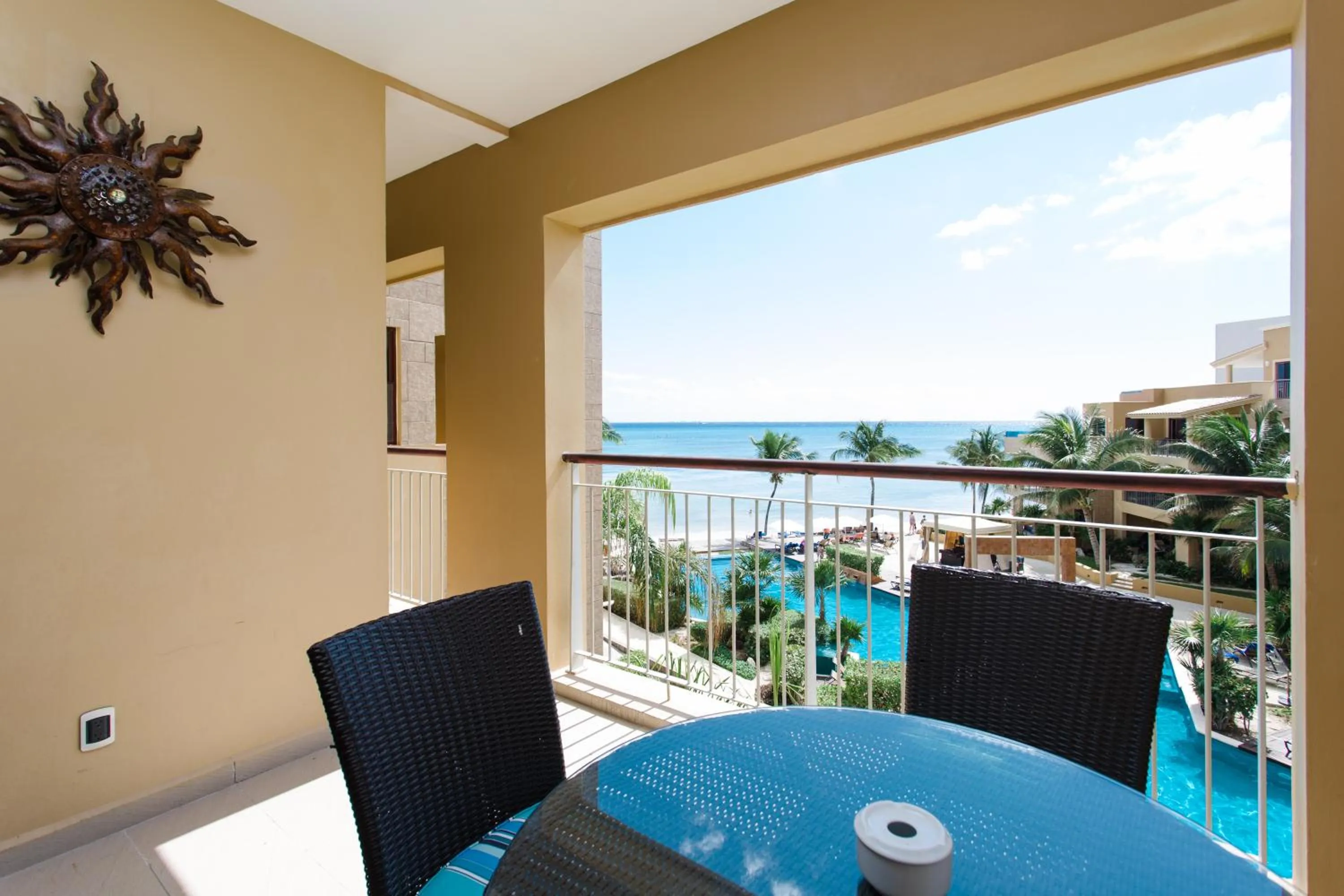 Balcony/Terrace in Oceanfront el Faro Surf 302