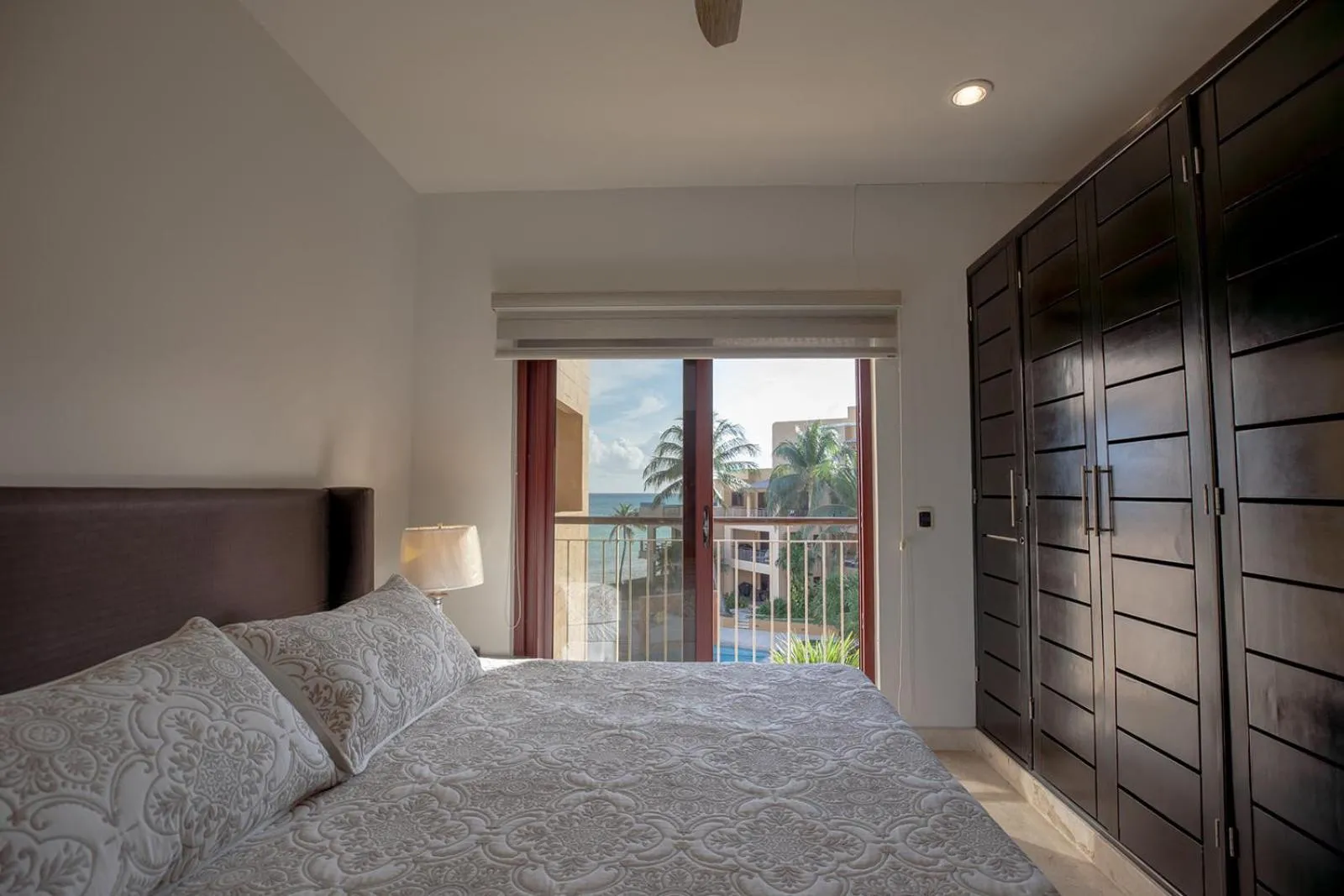 Bed in Oceanfront el Faro Surf 302