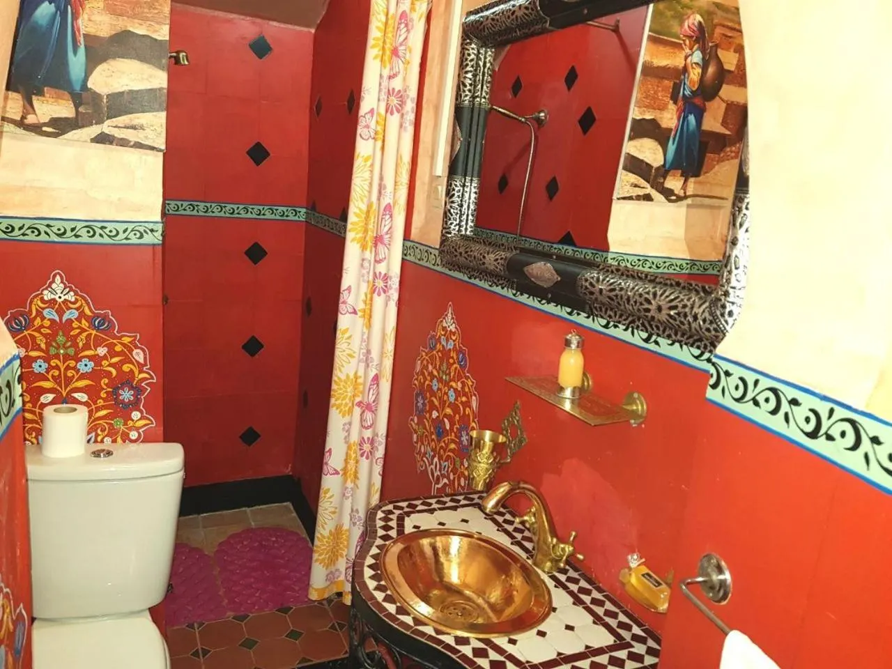 Bathroom in Riad Konouz