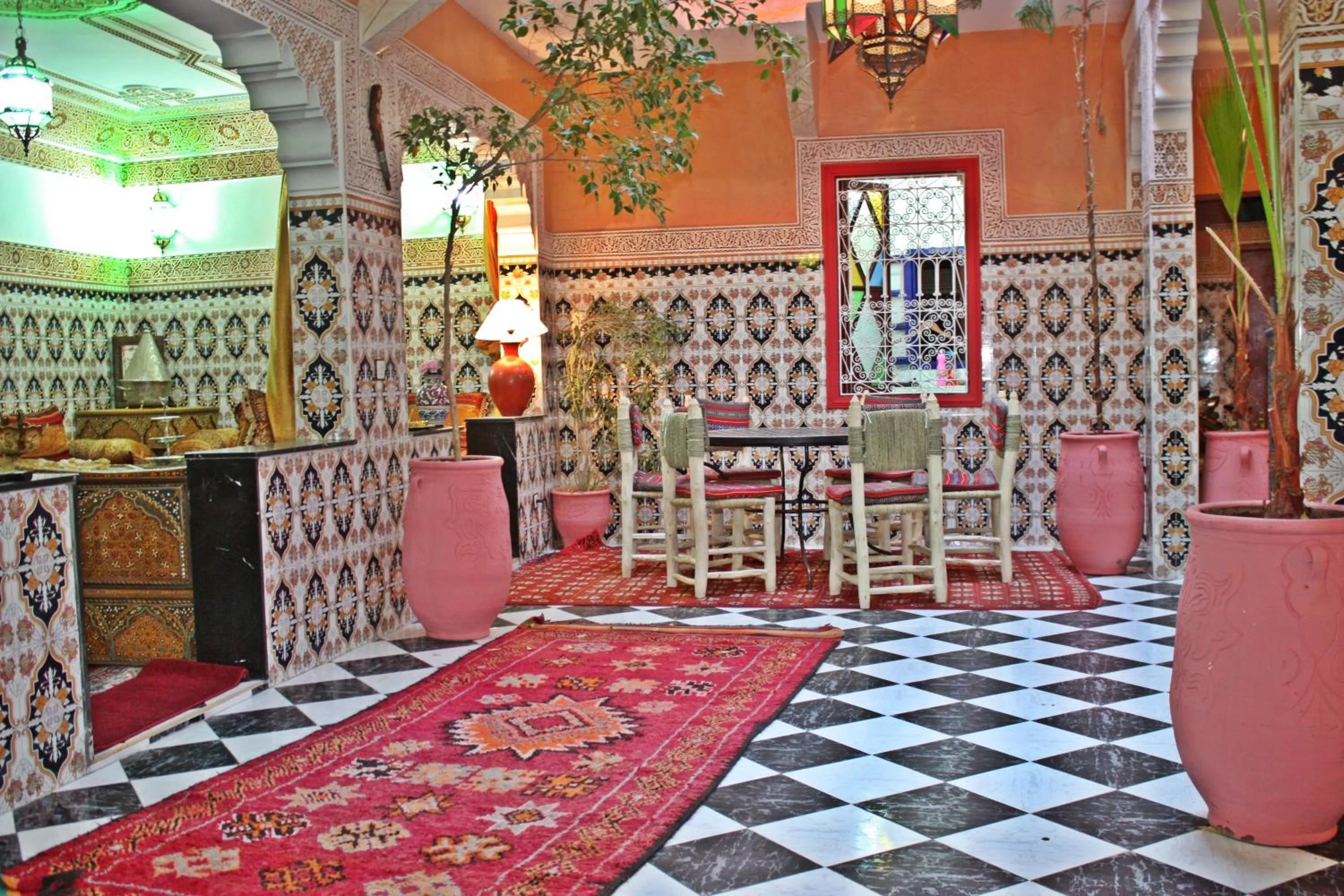 Facade/entrance in Riad Konouz