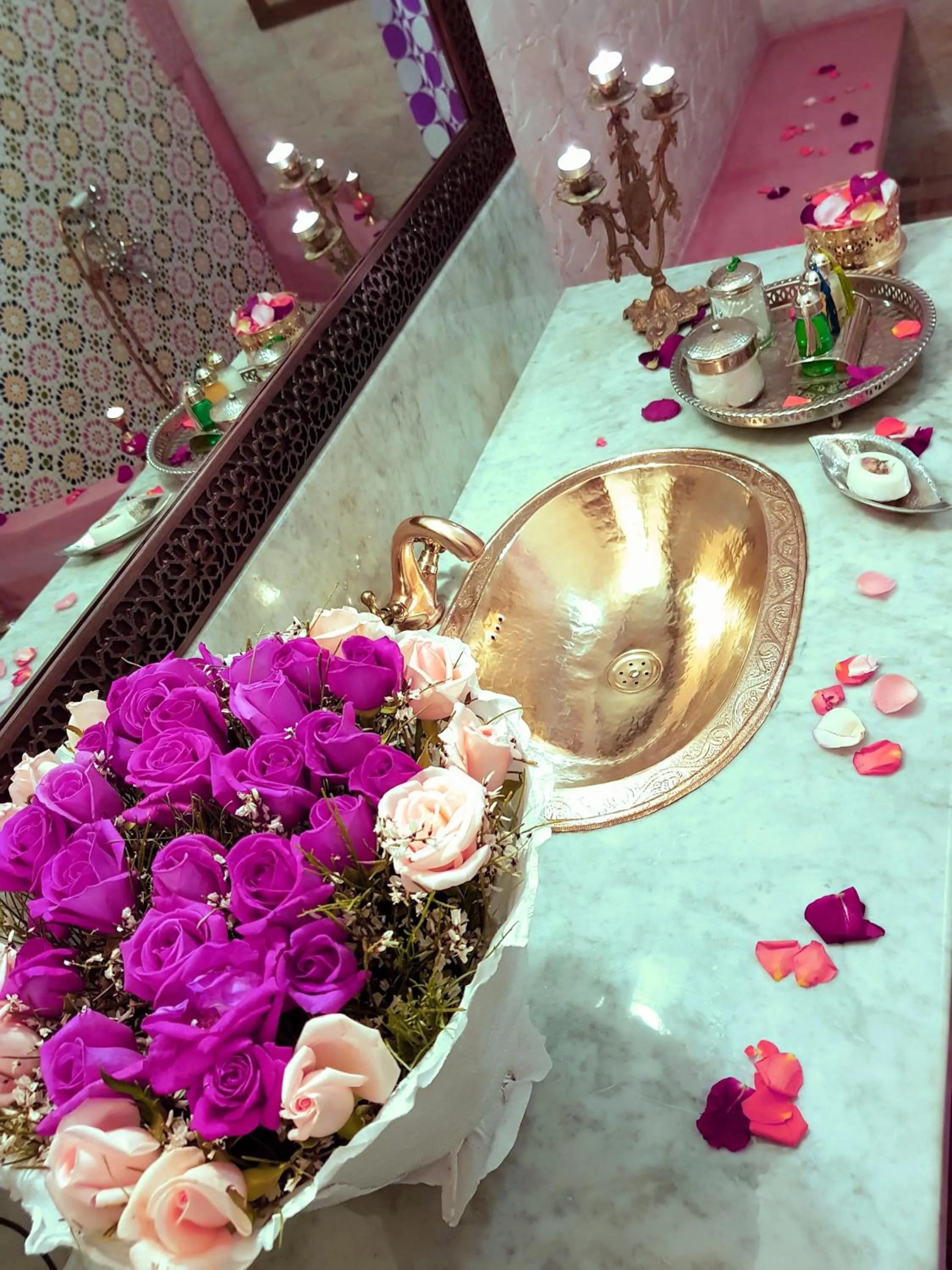 Bathroom in Riad Konouz