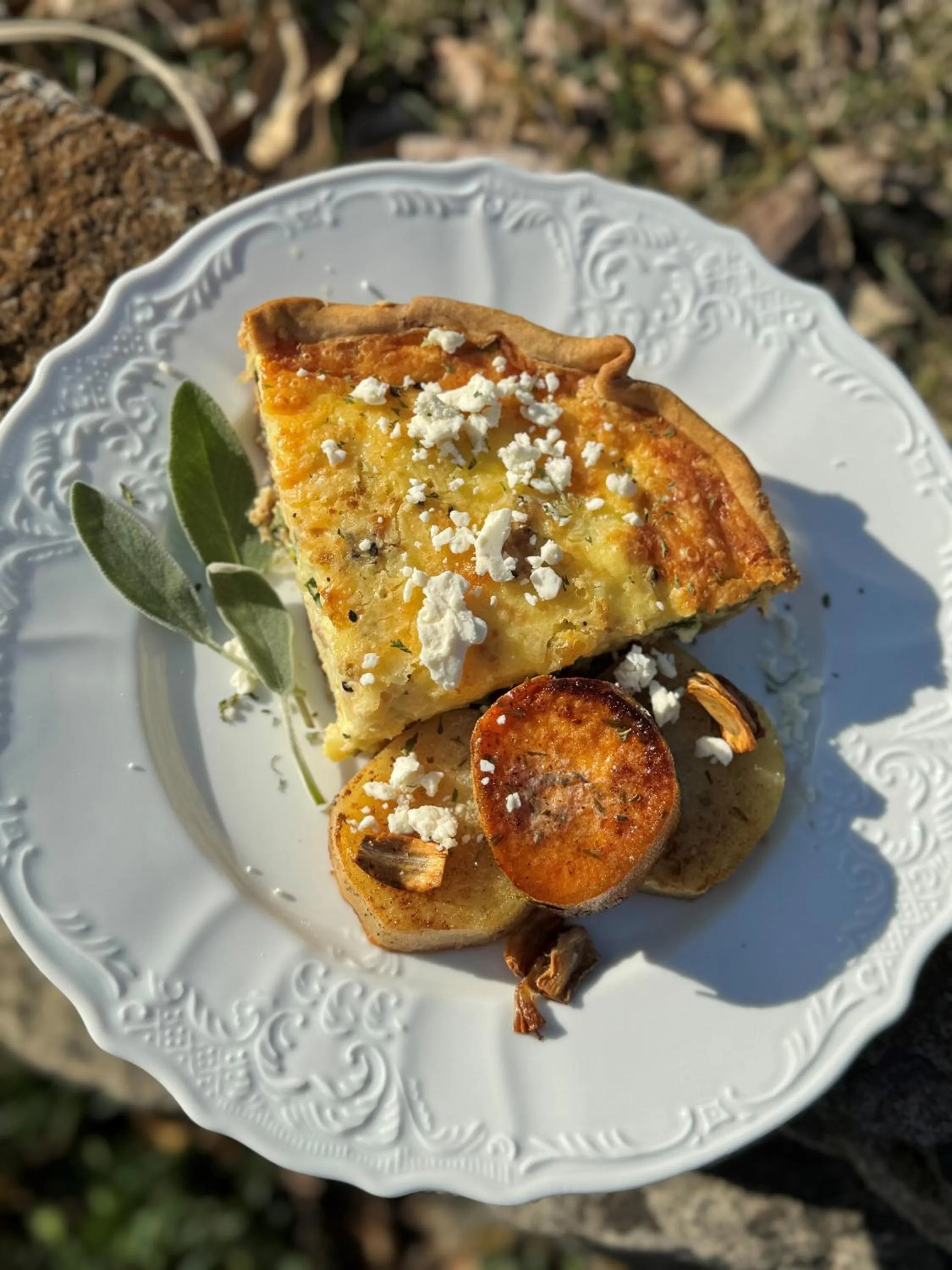 Breakfast in Garth Woodside Mansion Bed and Breakfast