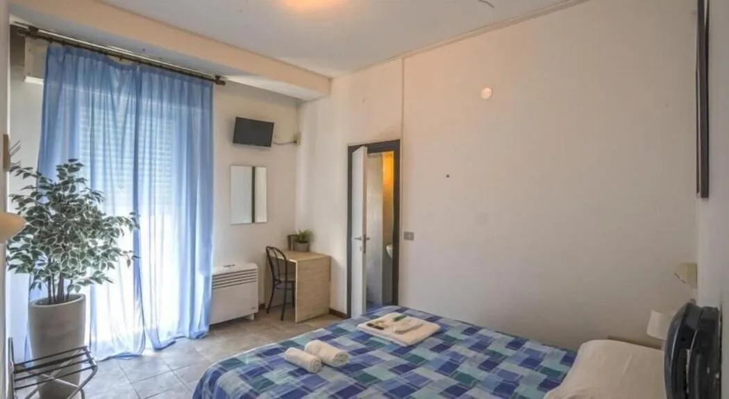 Bed in Hotel Continental