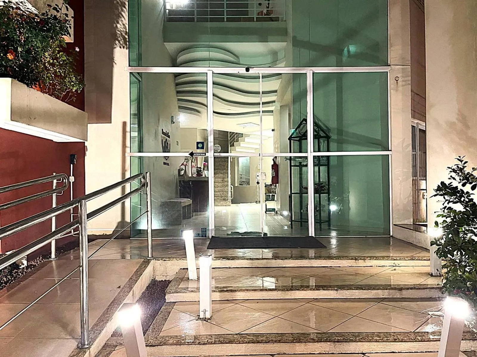 Facade/entrance in Hotel Rosa da Ilha Guaruja - Perto do Mar com piscina