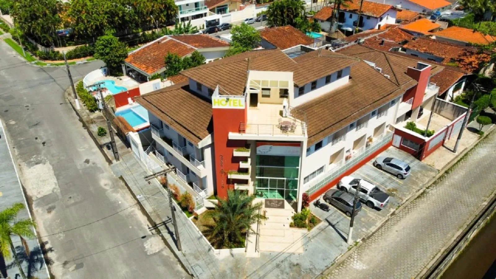 Property building in Hotel Rosa da Ilha Guaruja - Perto do Mar com piscina