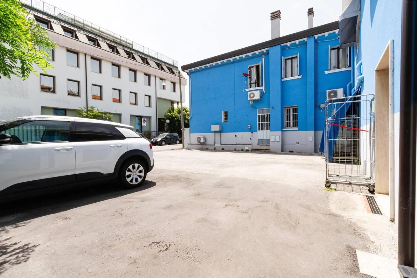 Parking in Hotel Guidi