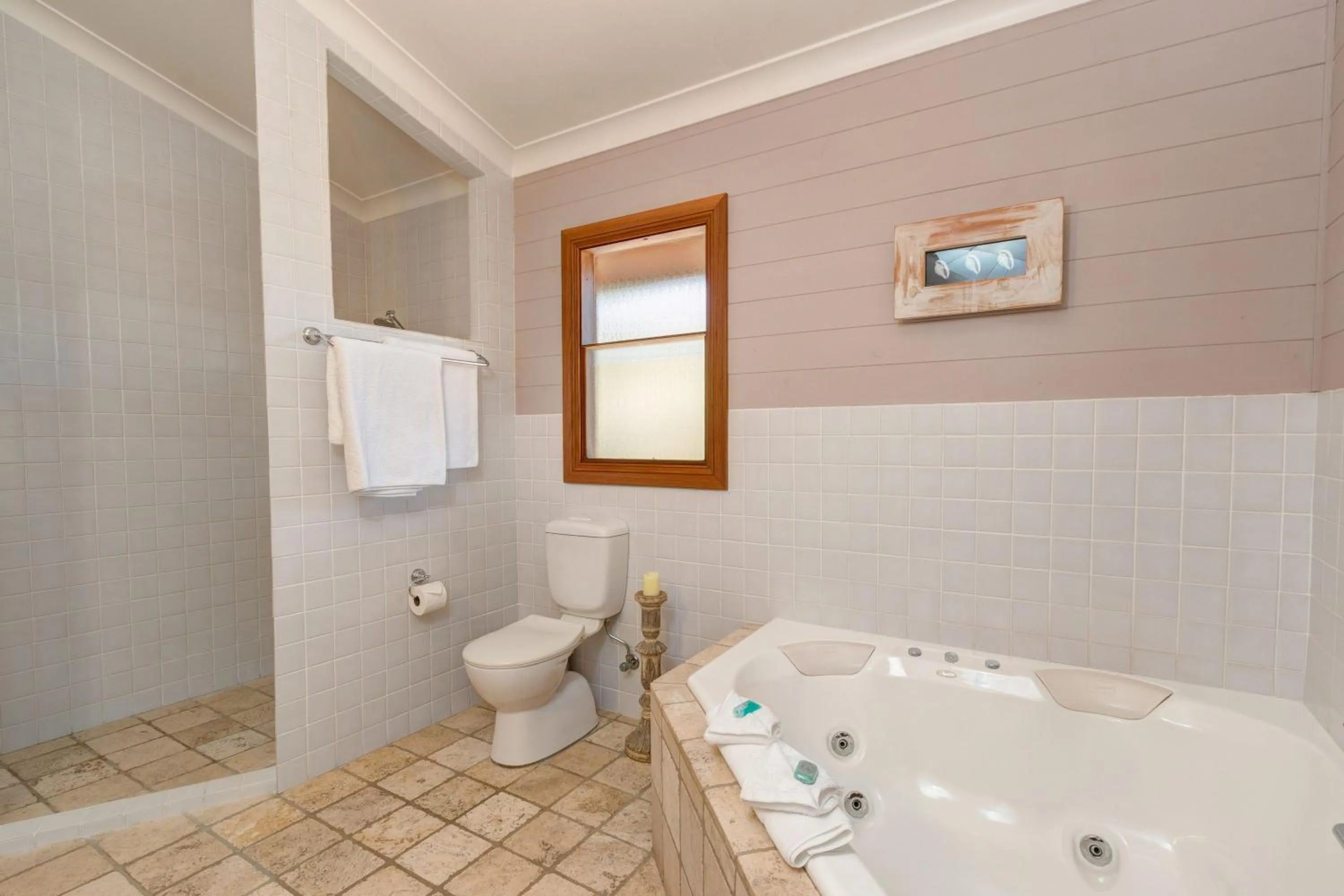 Bathroom in Friday Creek Retreat