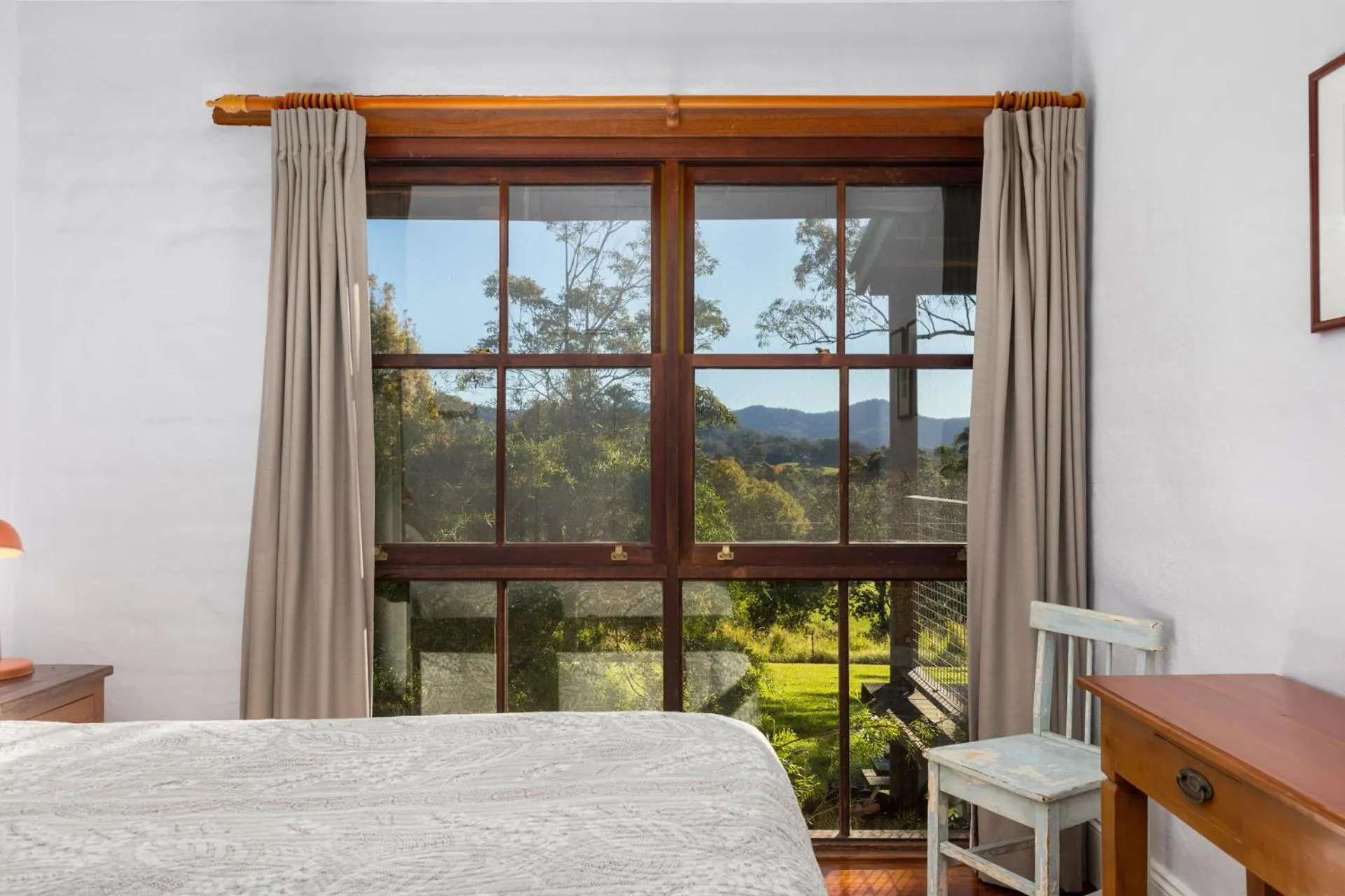 Bedroom, Bed in Friday Creek Retreat