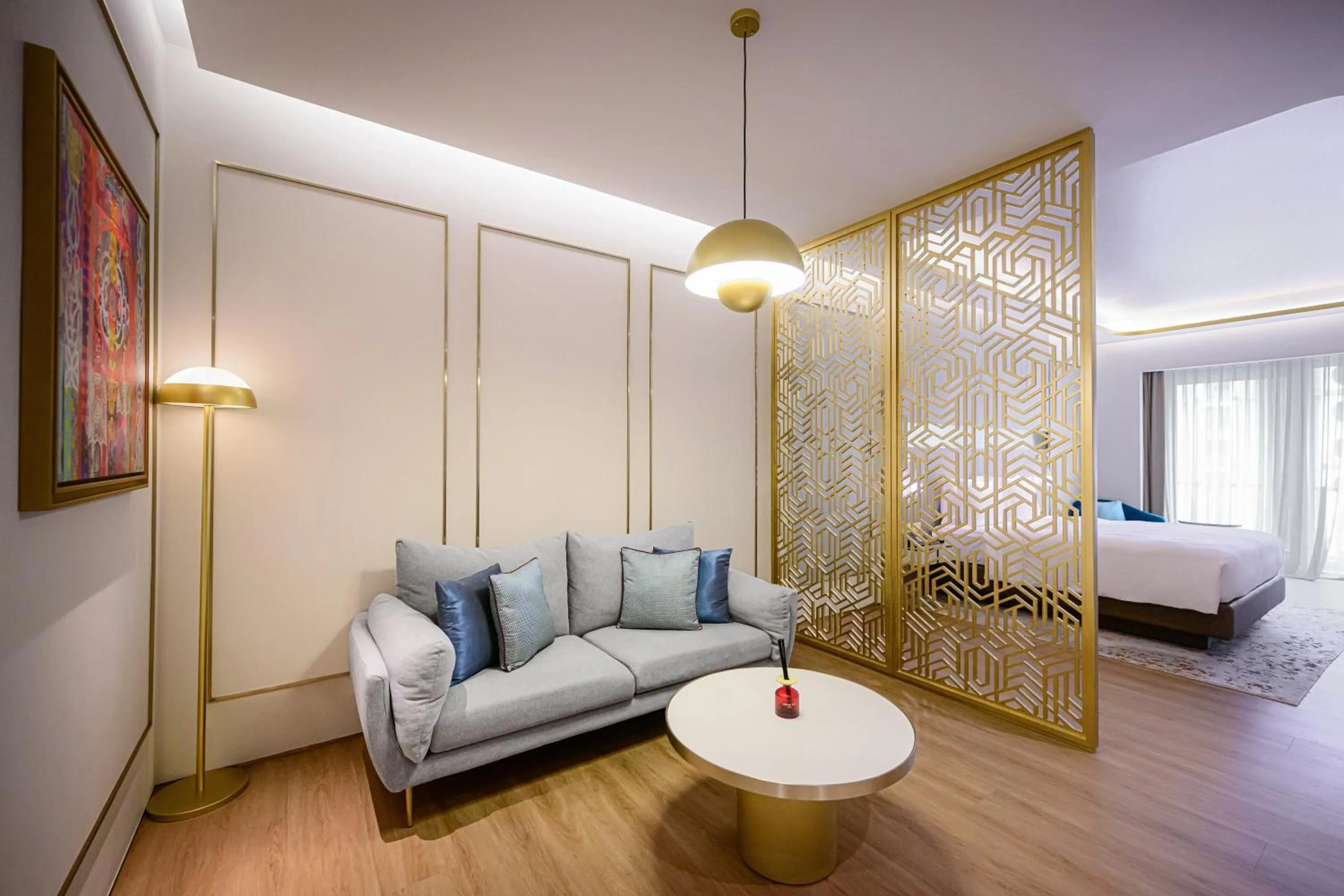 Living room, Bed in Resorts World Sentosa - Crockfords Tower