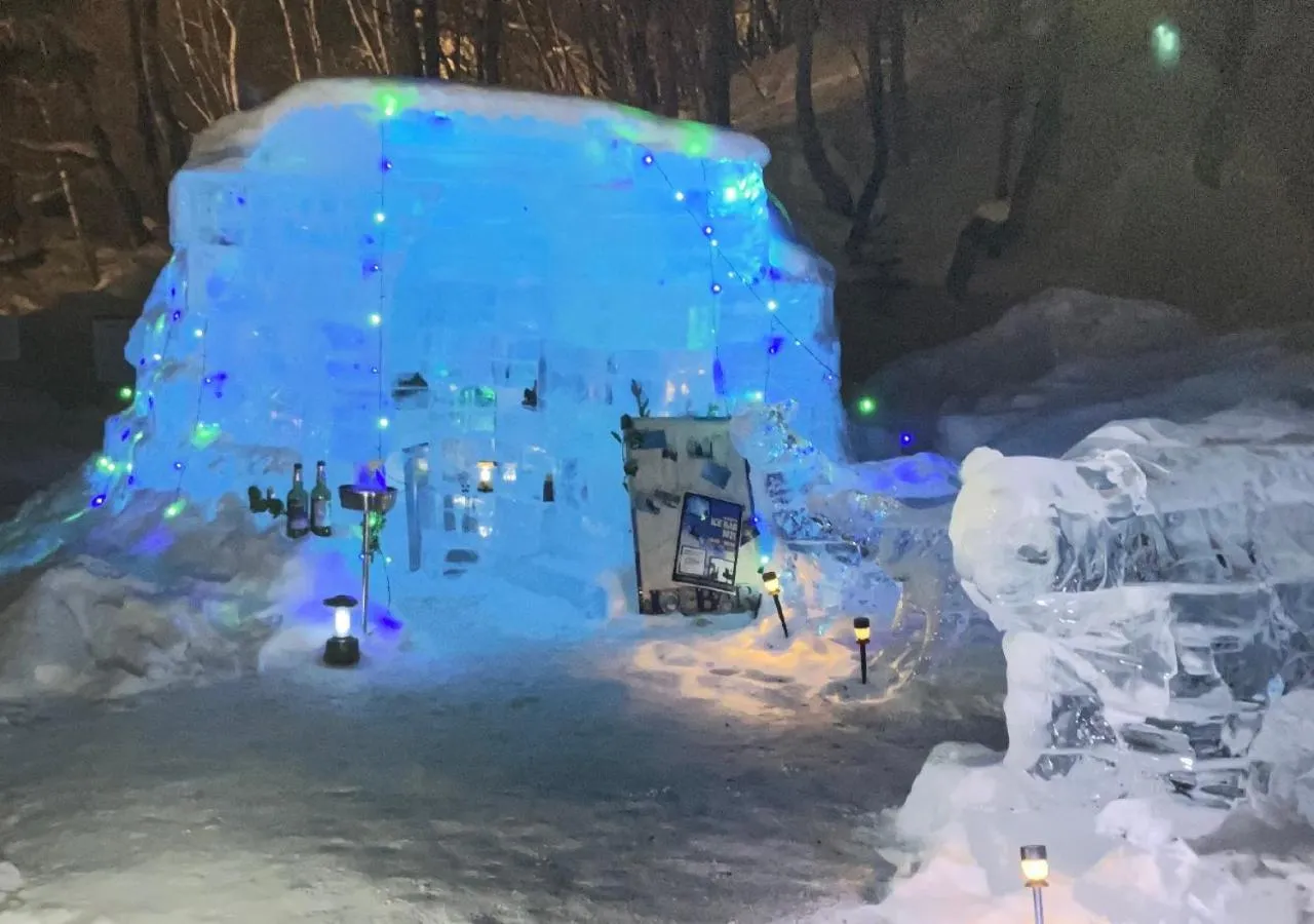 Property building in La Vista Akangawa