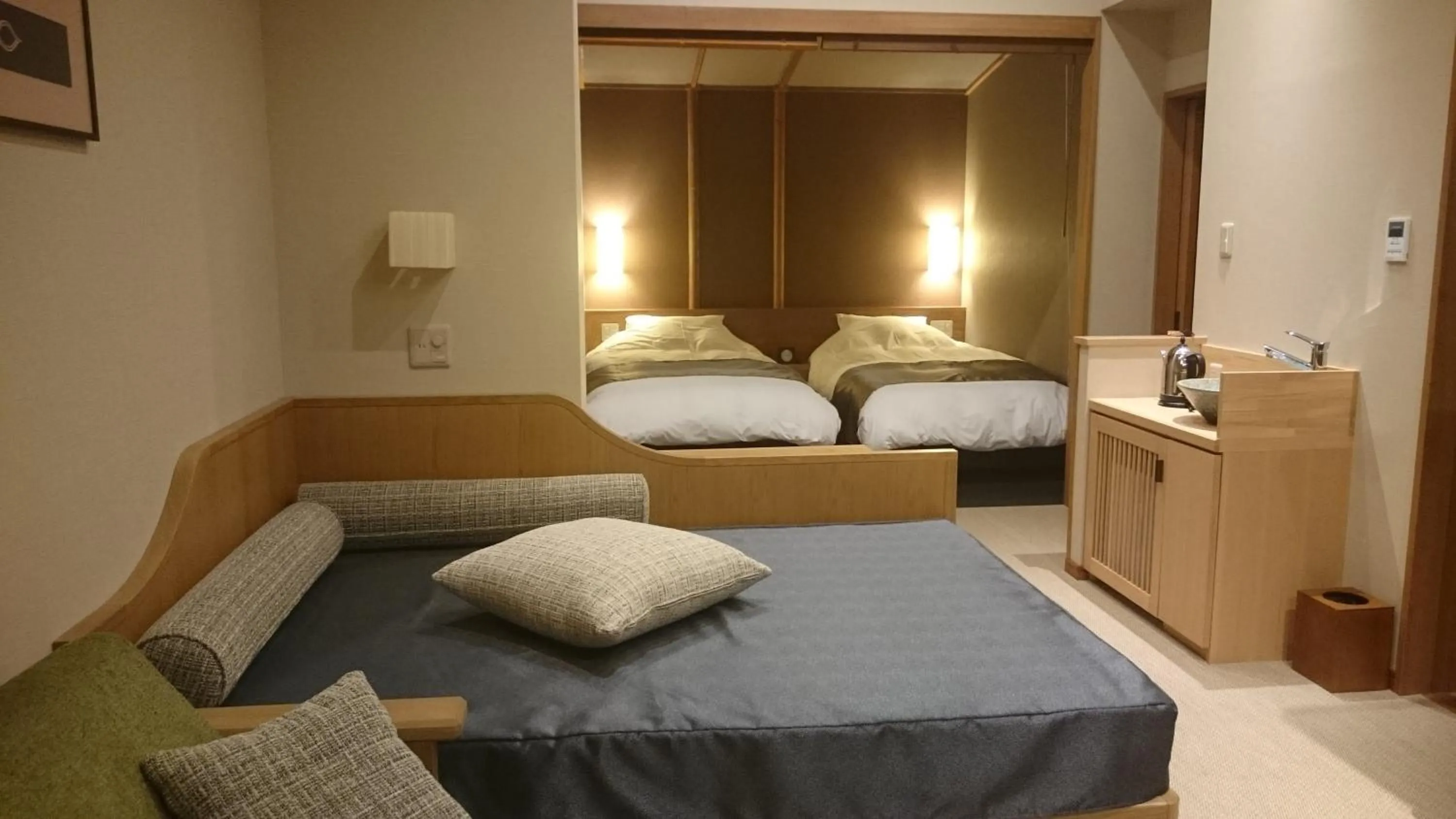 Living room, Bed in La Vista Akangawa