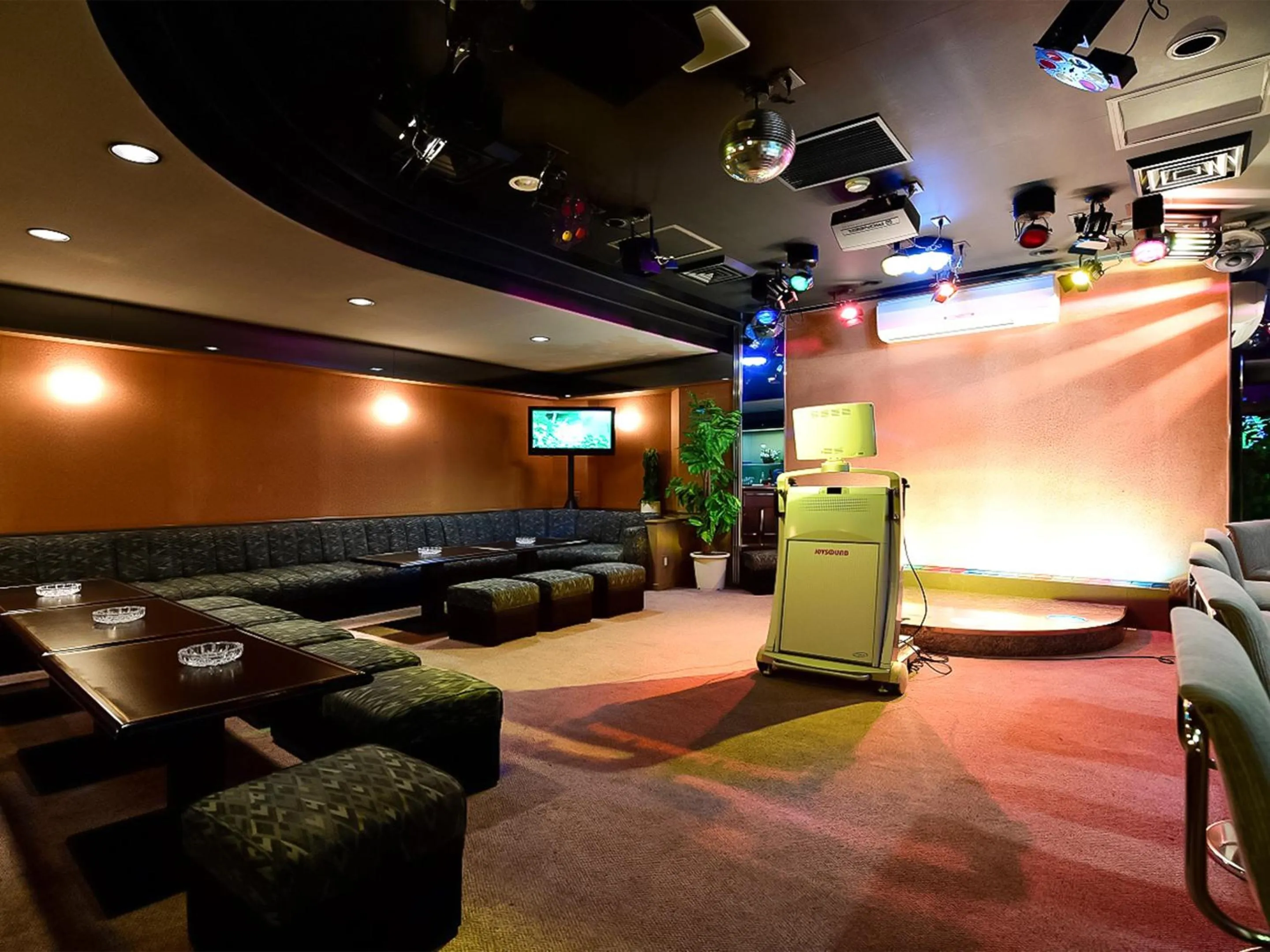 Karaoke in Ikoinomura Iwate