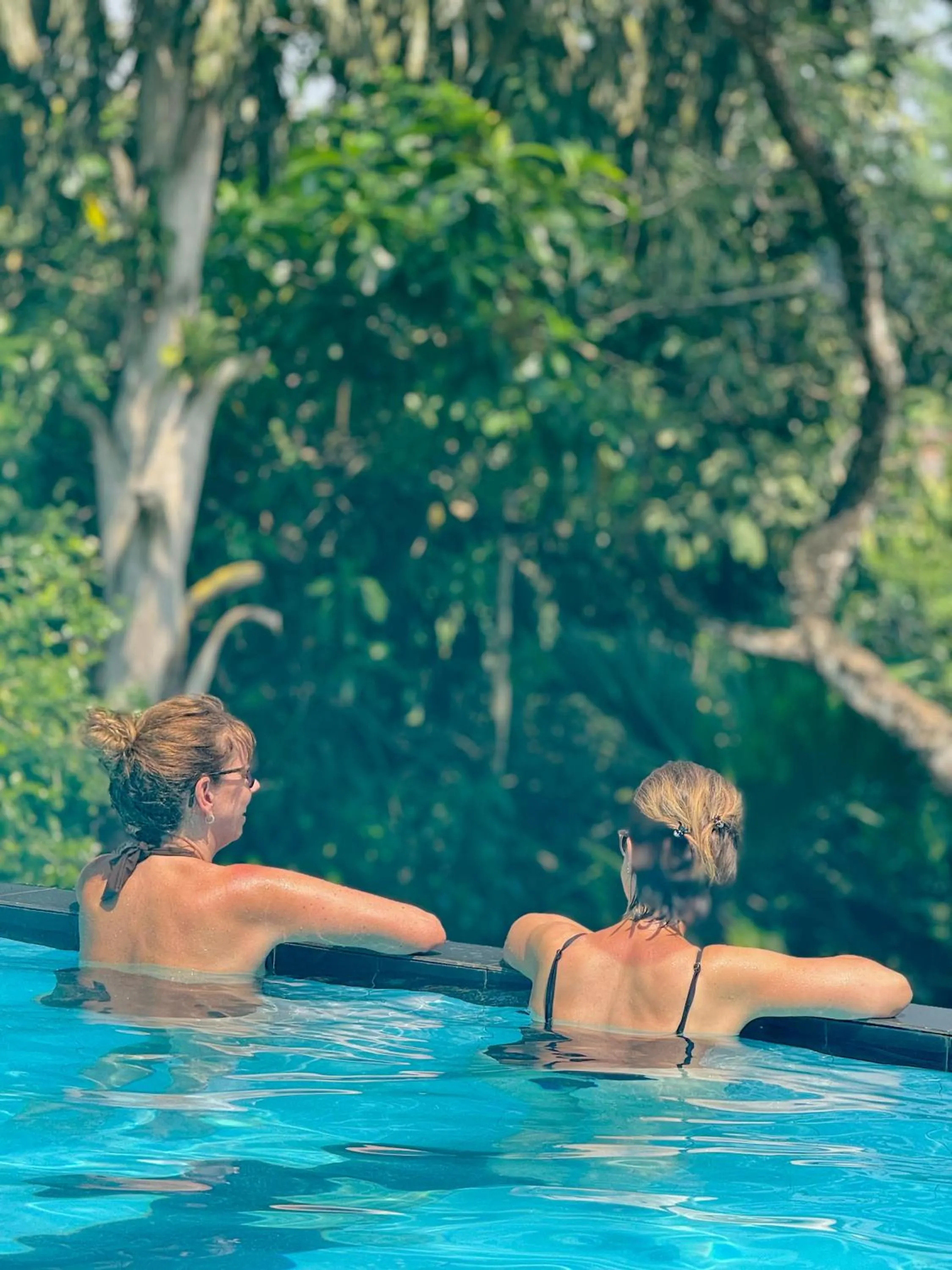 Swimming pool in Green Hill Paradise Villa