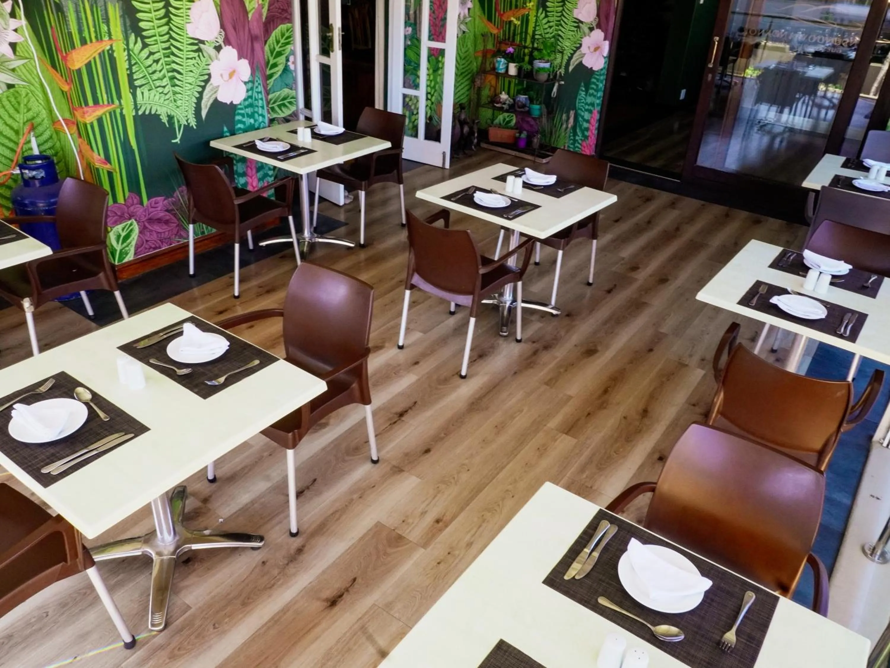 Breakfast in Sundown Manor Guest House