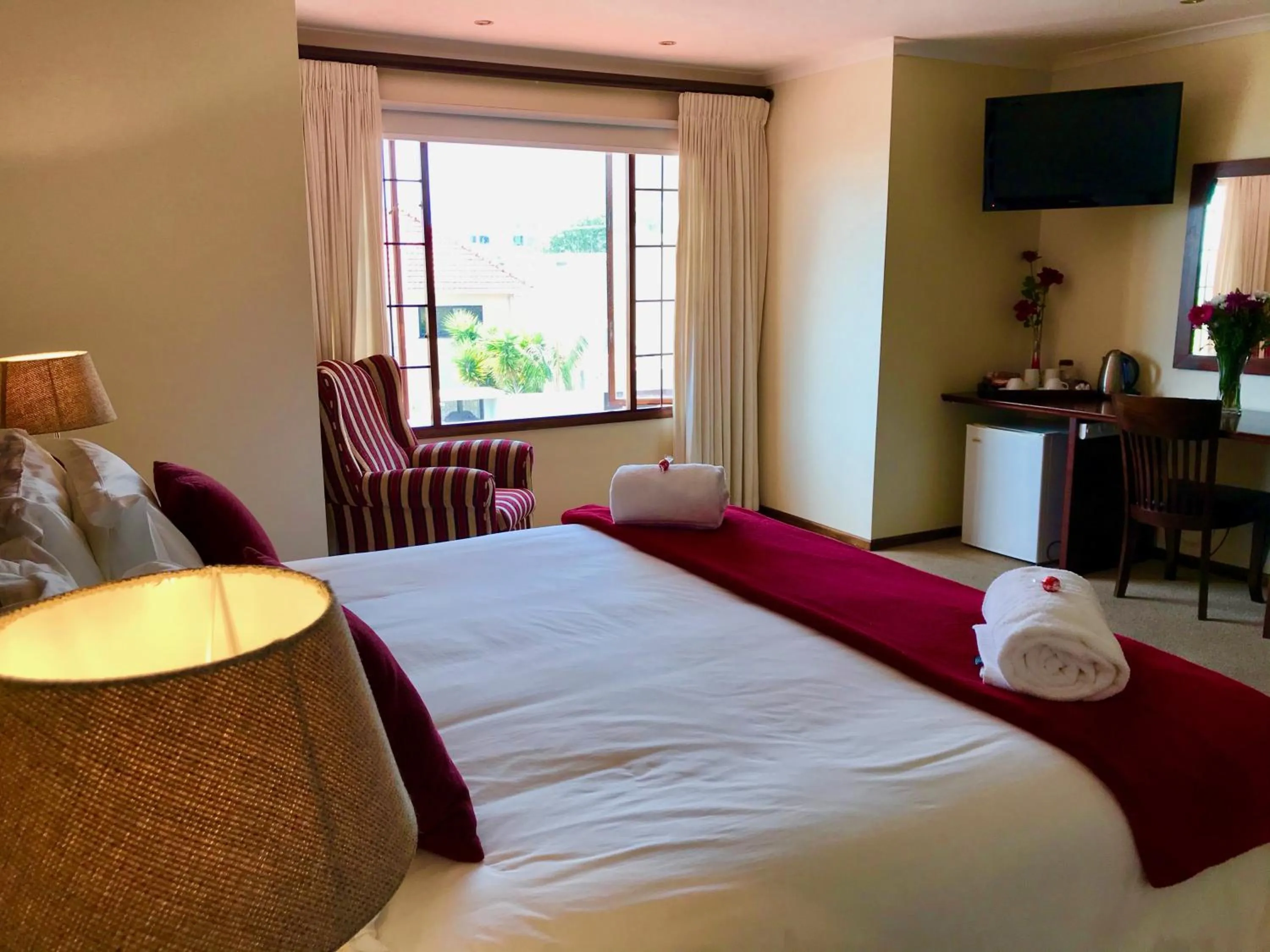 Bed in Sundown Manor Guest House