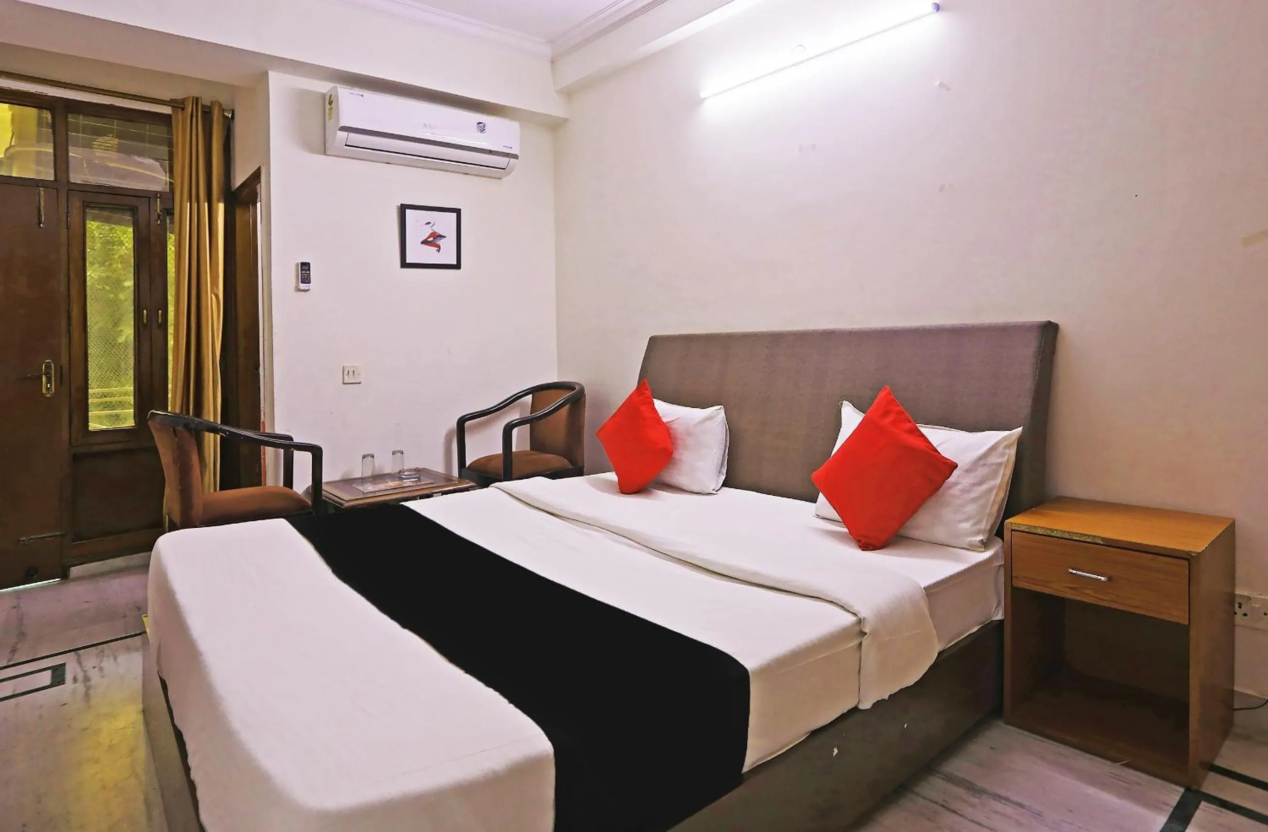 Bedroom, Bed in Collection O Royal Residency S30