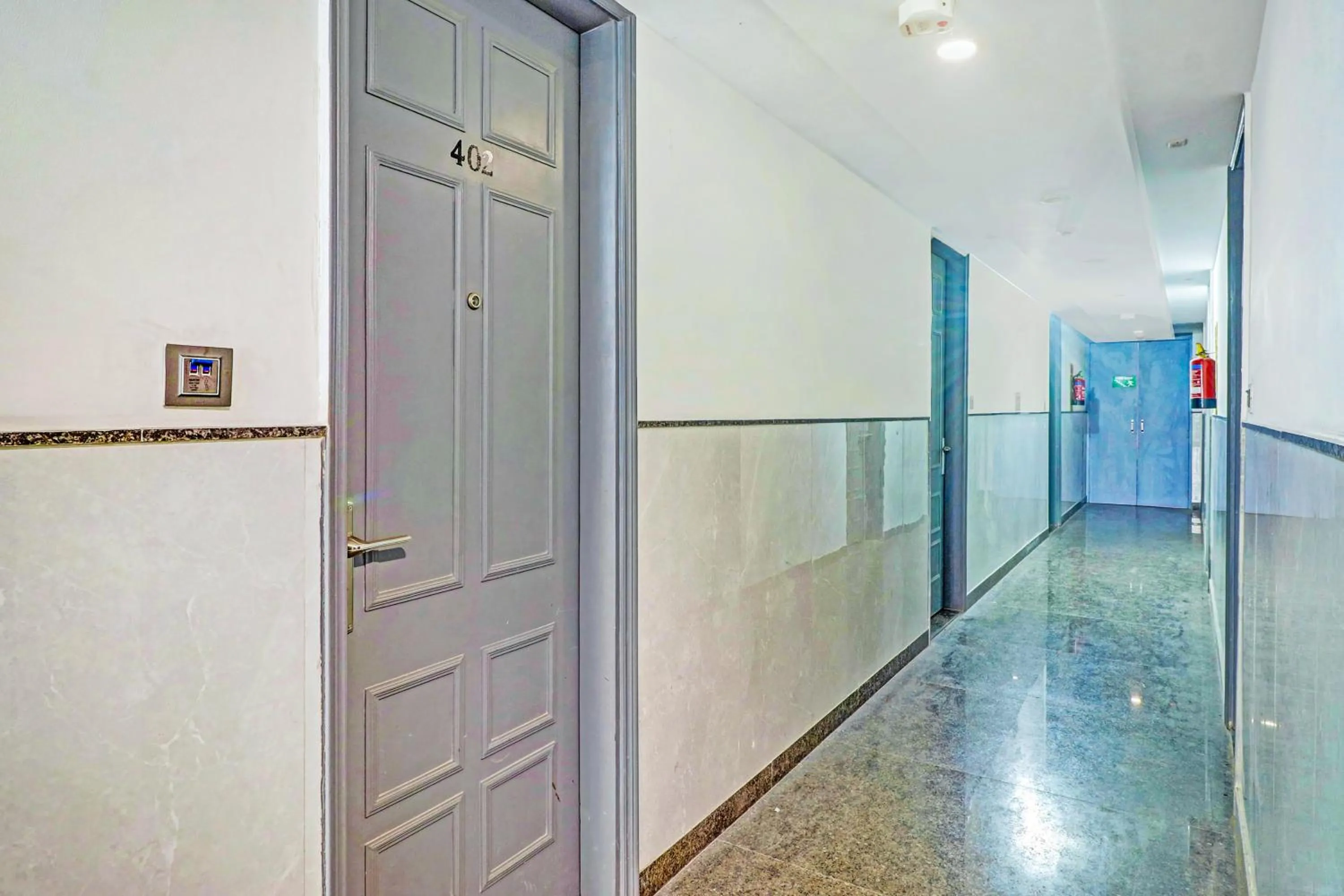 Super Townhouse Rama Hotel