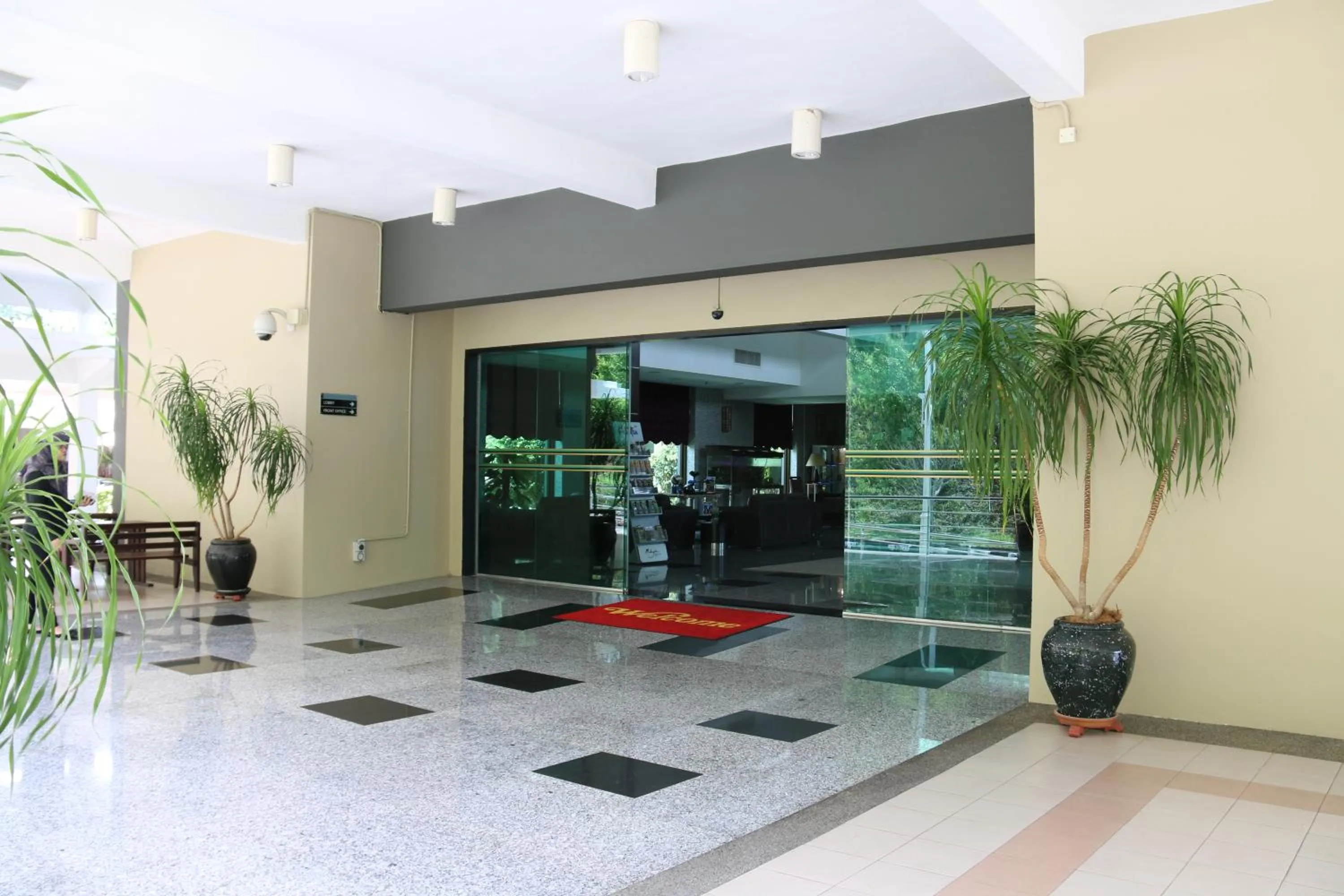 Facade/entrance in EDC UUM Sintok