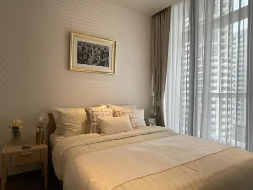 Hampton Residence Next to Emporium