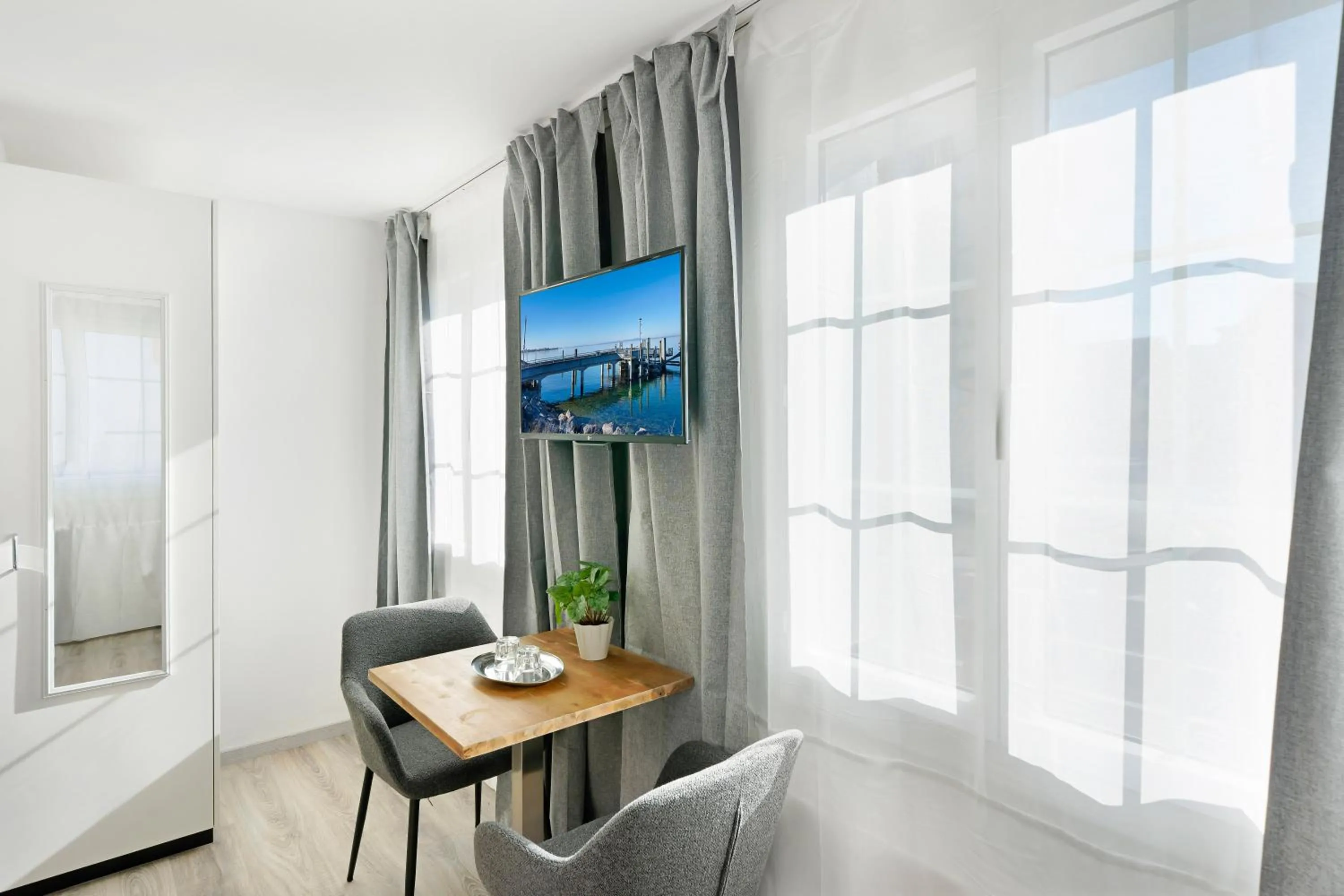 TV and multimedia in Hotel Schiff