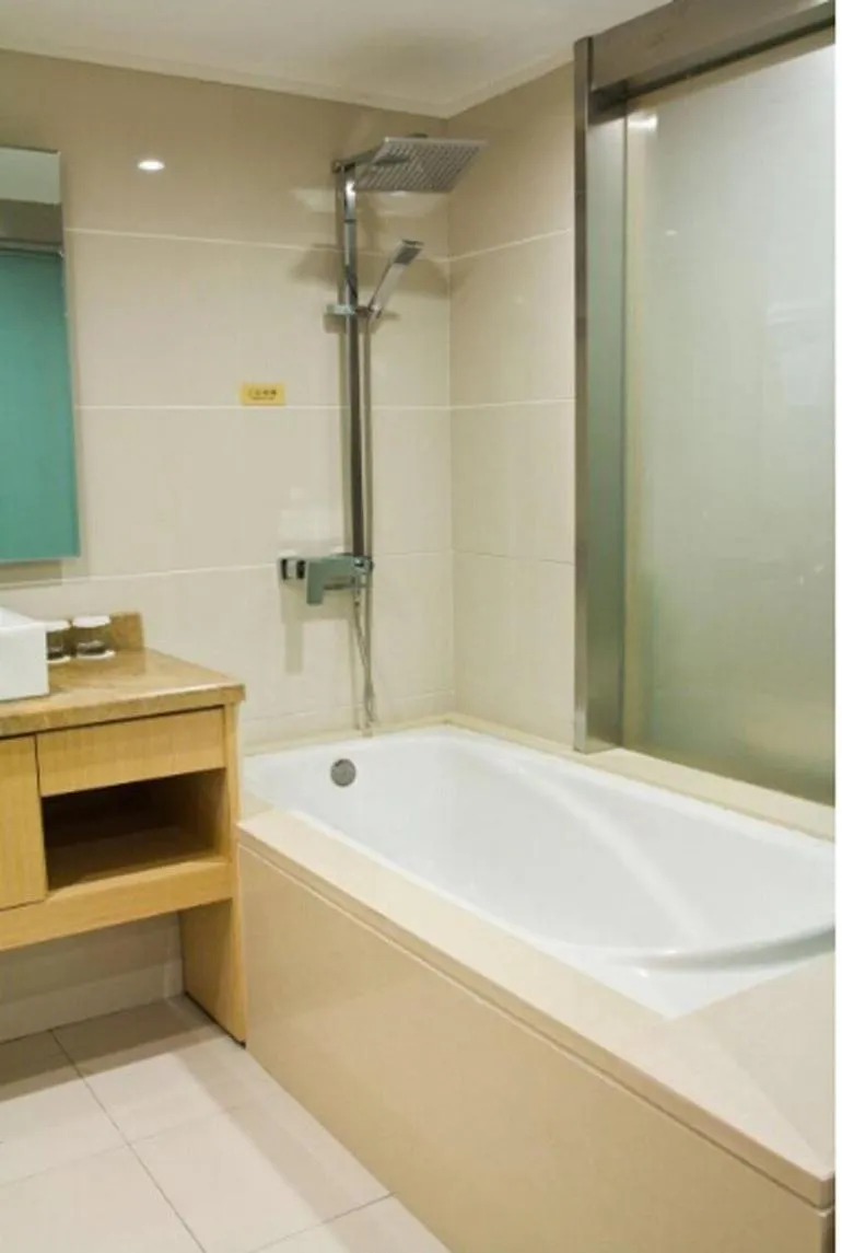 Ramada Encore by Wyndham Wuhan Int'l Conference Center