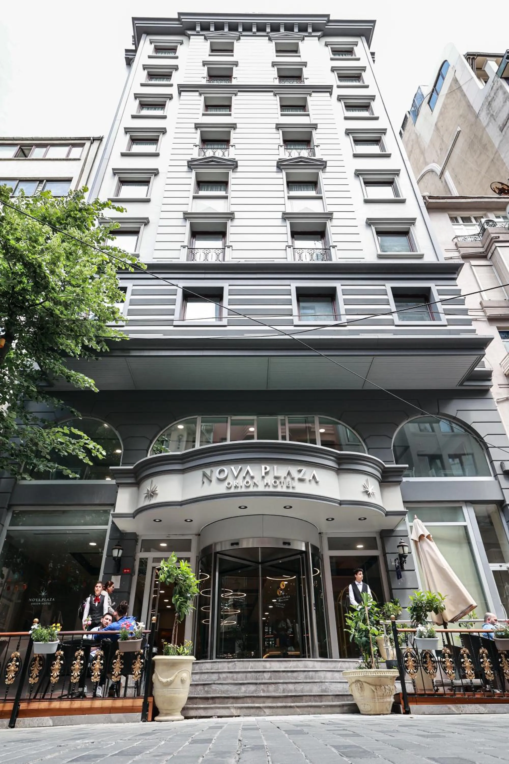 Facade/entrance in Nova Plaza Orion Hotel