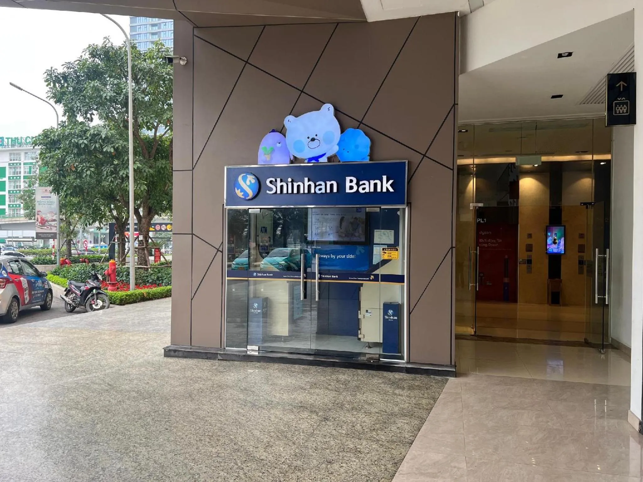 ATM in Vinhomes D'capital Premium Apartment