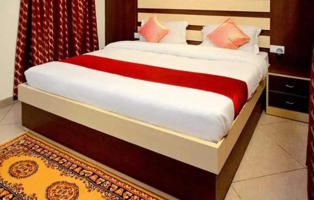 Hotel Parag Inn